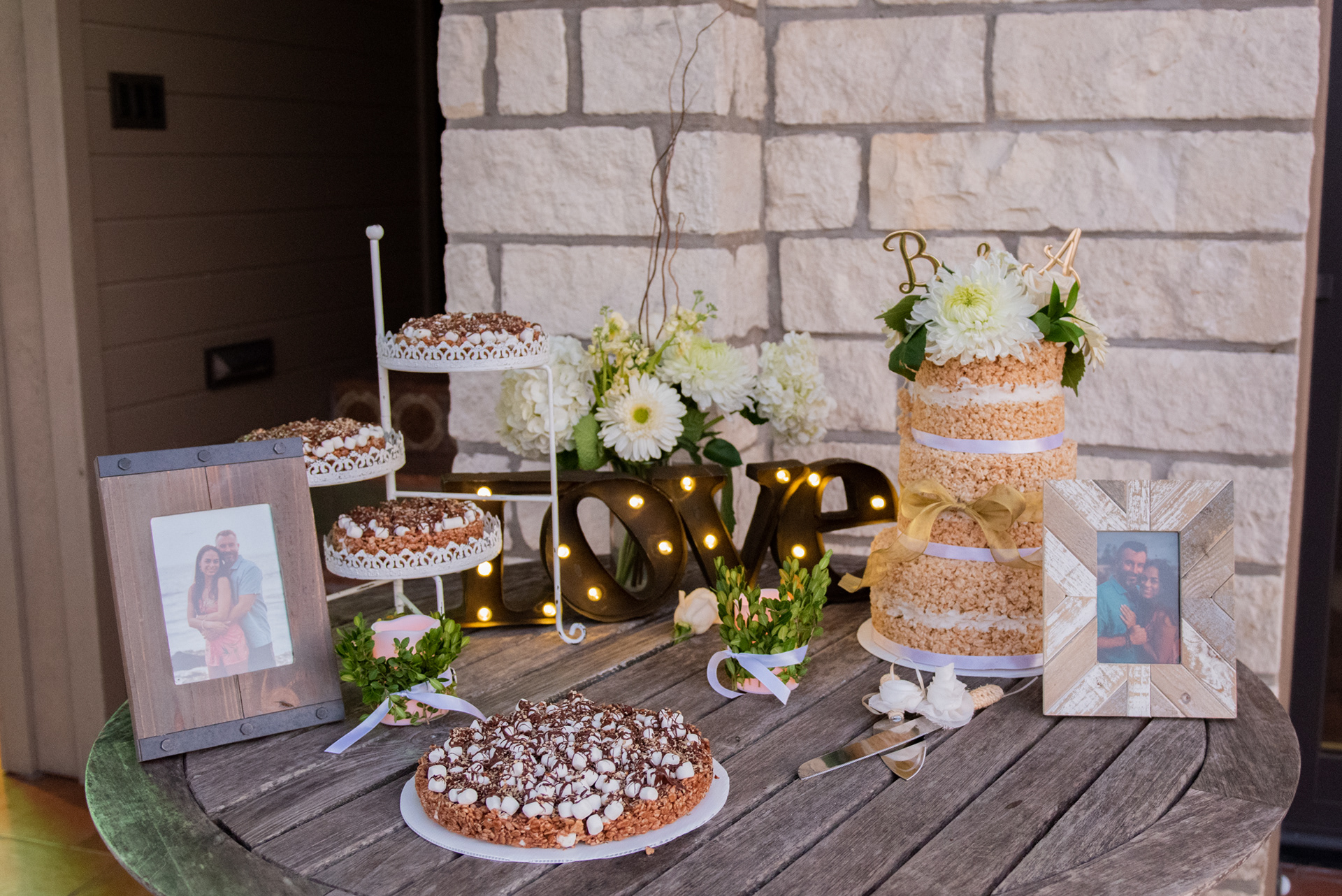 Wedding Day Photos taken in Brenham, TX by Wedding Photographer Aaron Resop @ permavista ranch & resort, Brenham, TX 77833