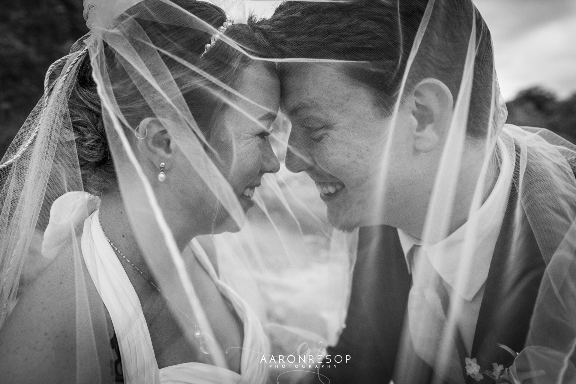 Wedding Day Photos taken in Seguin, TX by Wedding Photographer Aaron Resop @ Geronimo Oaks - Weddings and Events, 1377 Dietert Rd, Seguin, TX 78155