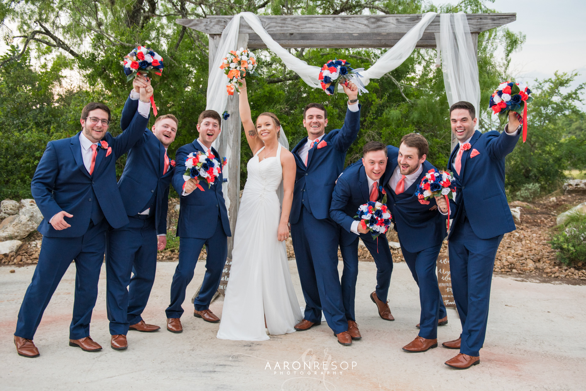 Wedding Day Photos taken in Seguin, TX by Wedding Photographer Aaron Resop @ Geronimo Oaks - Weddings and Events, 1377 Dietert Rd, Seguin, TX 78155