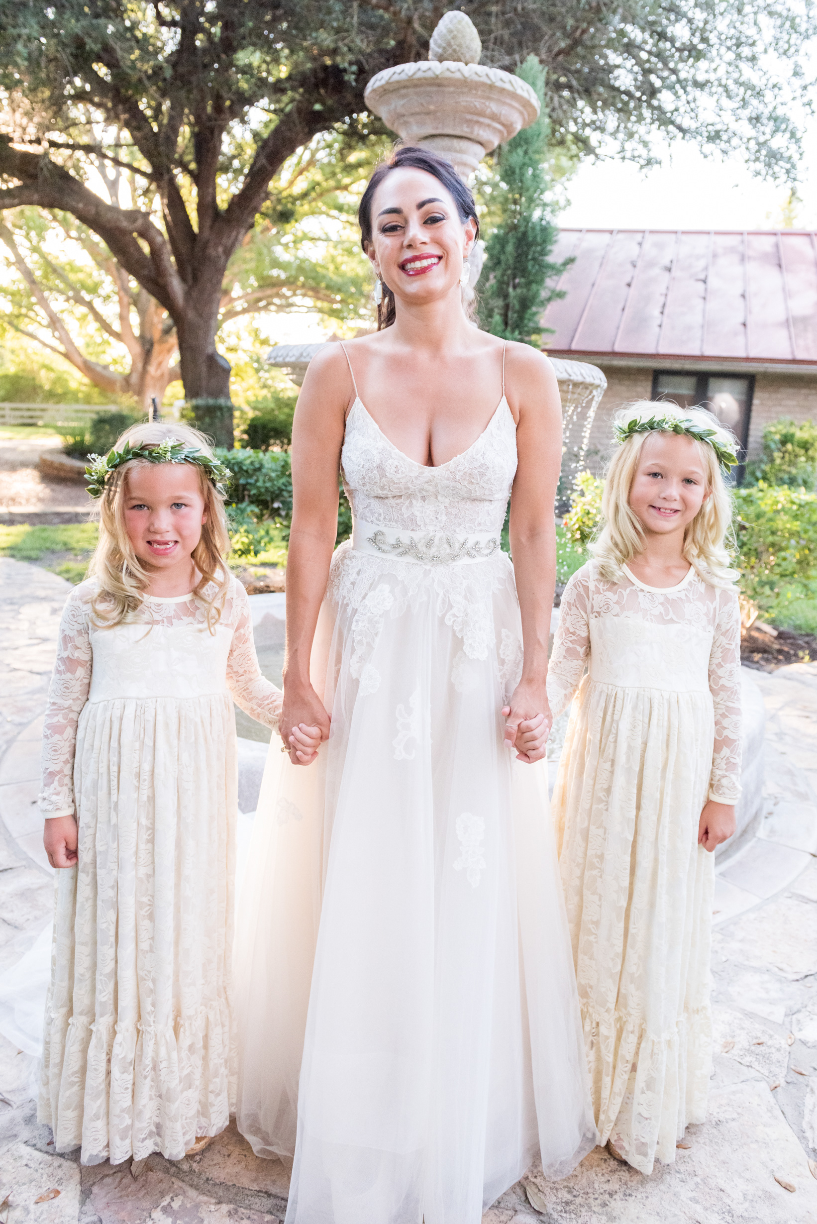 Wedding Day Photos taken in Brenham, TX by Wedding Photographer Aaron Resop @ permavista ranch & resort, Brenham, TX 77833