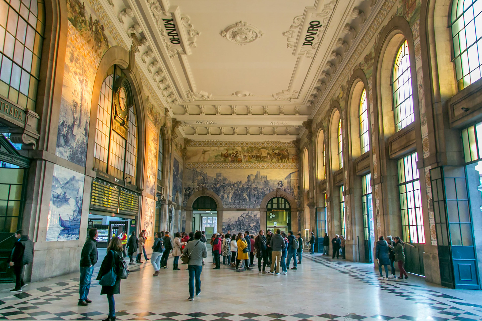 Porto, São Bento Train Station