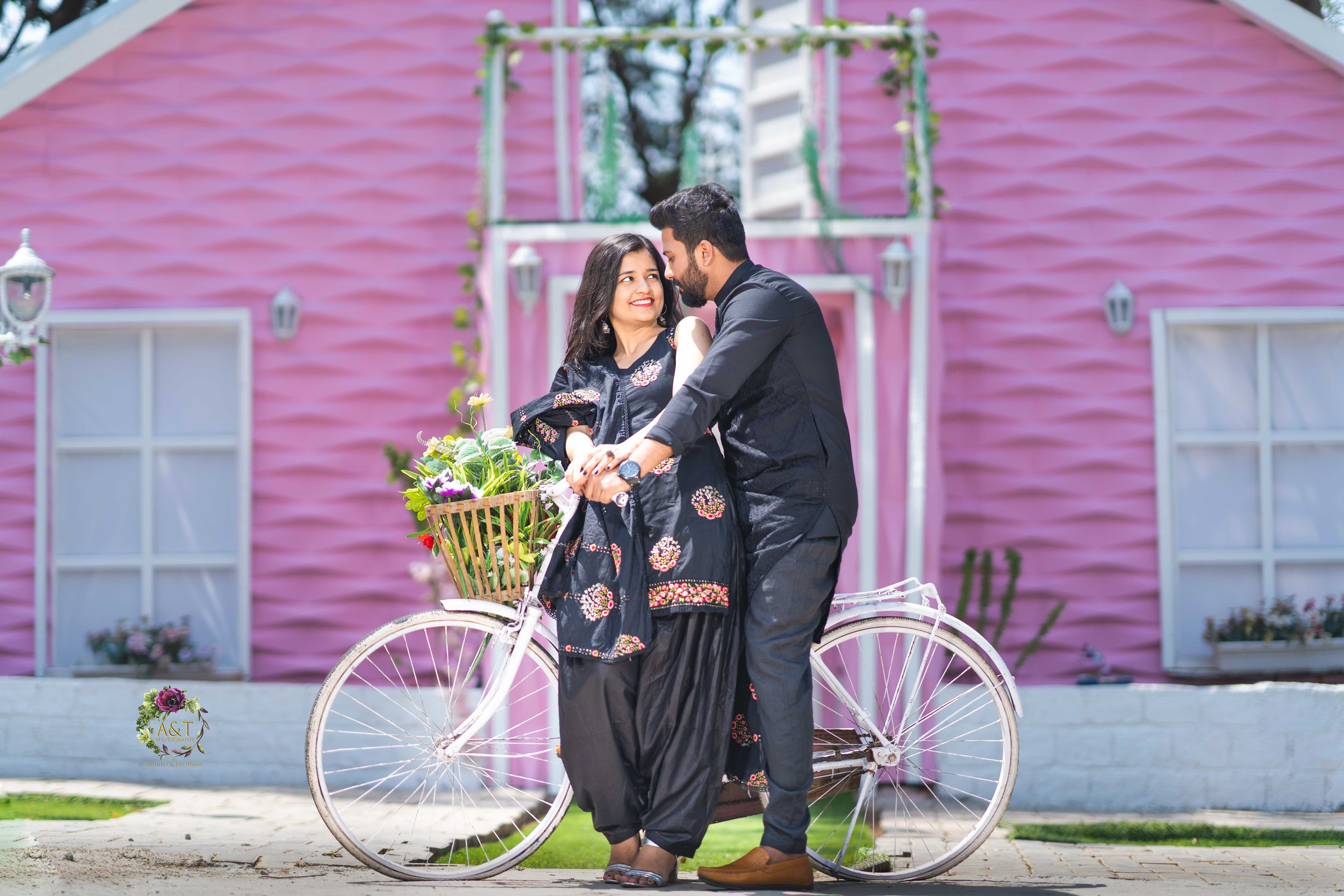 How beautiful this couple is looking at Pink House at Snap City in Pune
