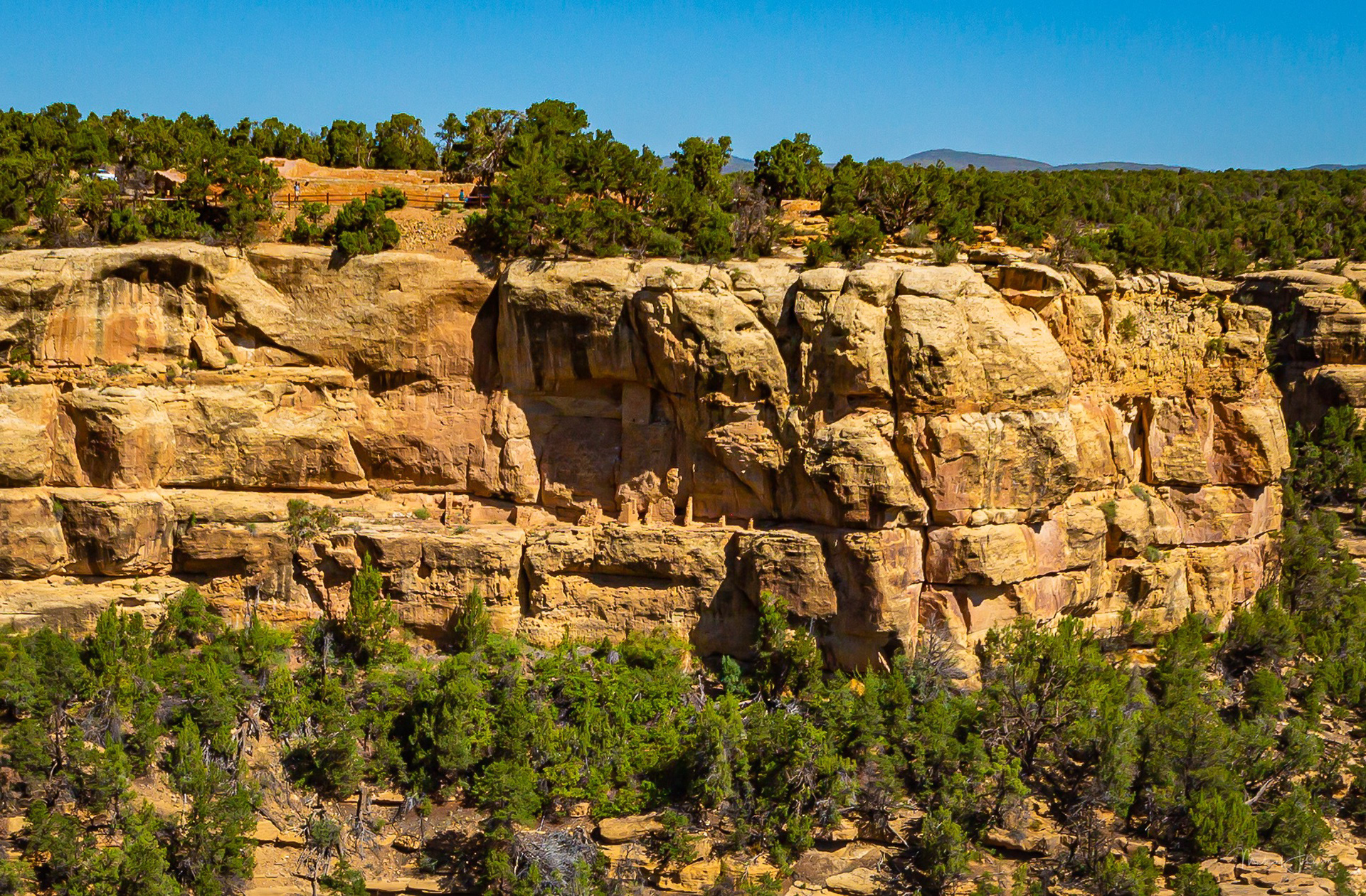 Sun Point View