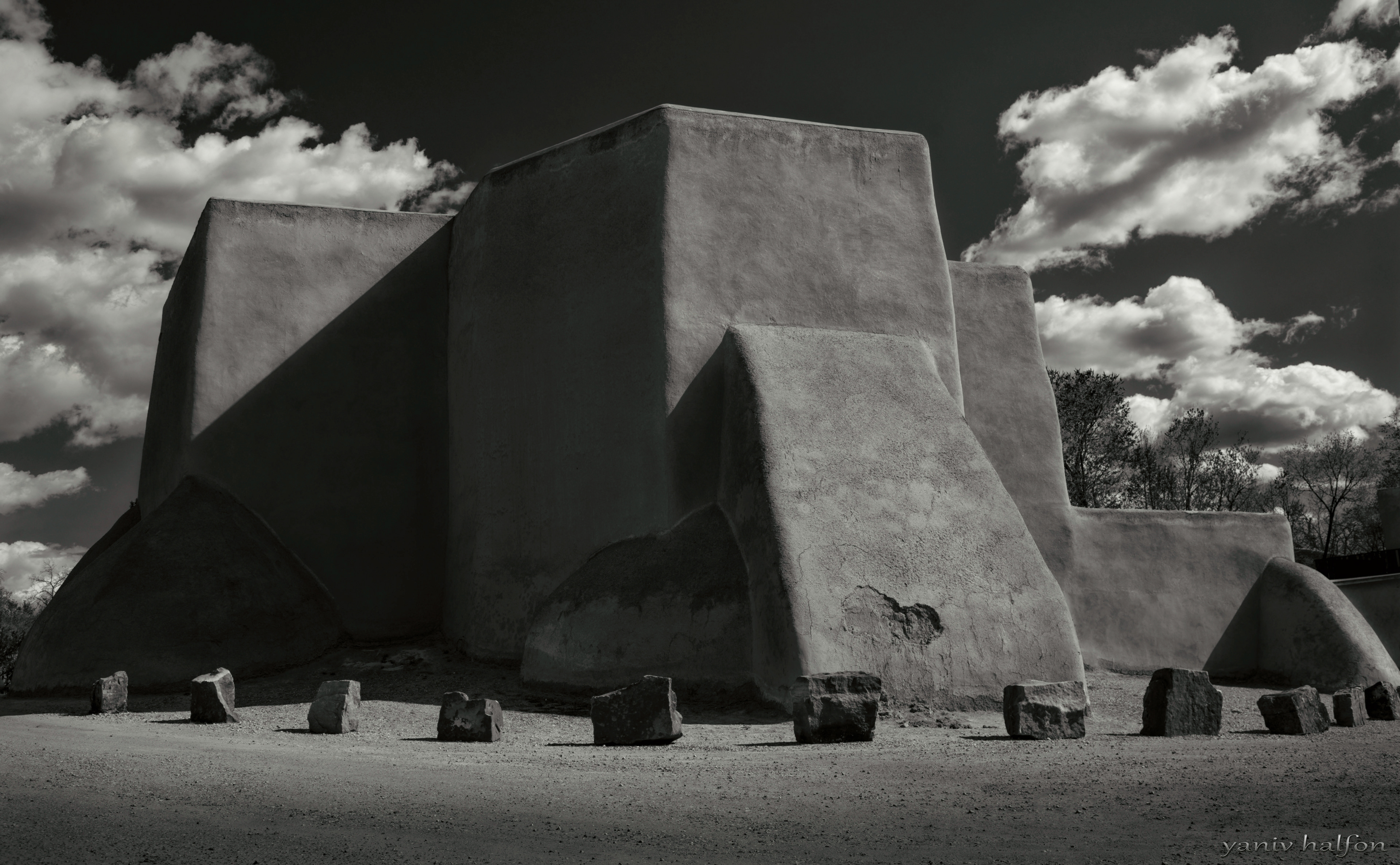 San Francisco de Asis Church in Taos, New Mexico