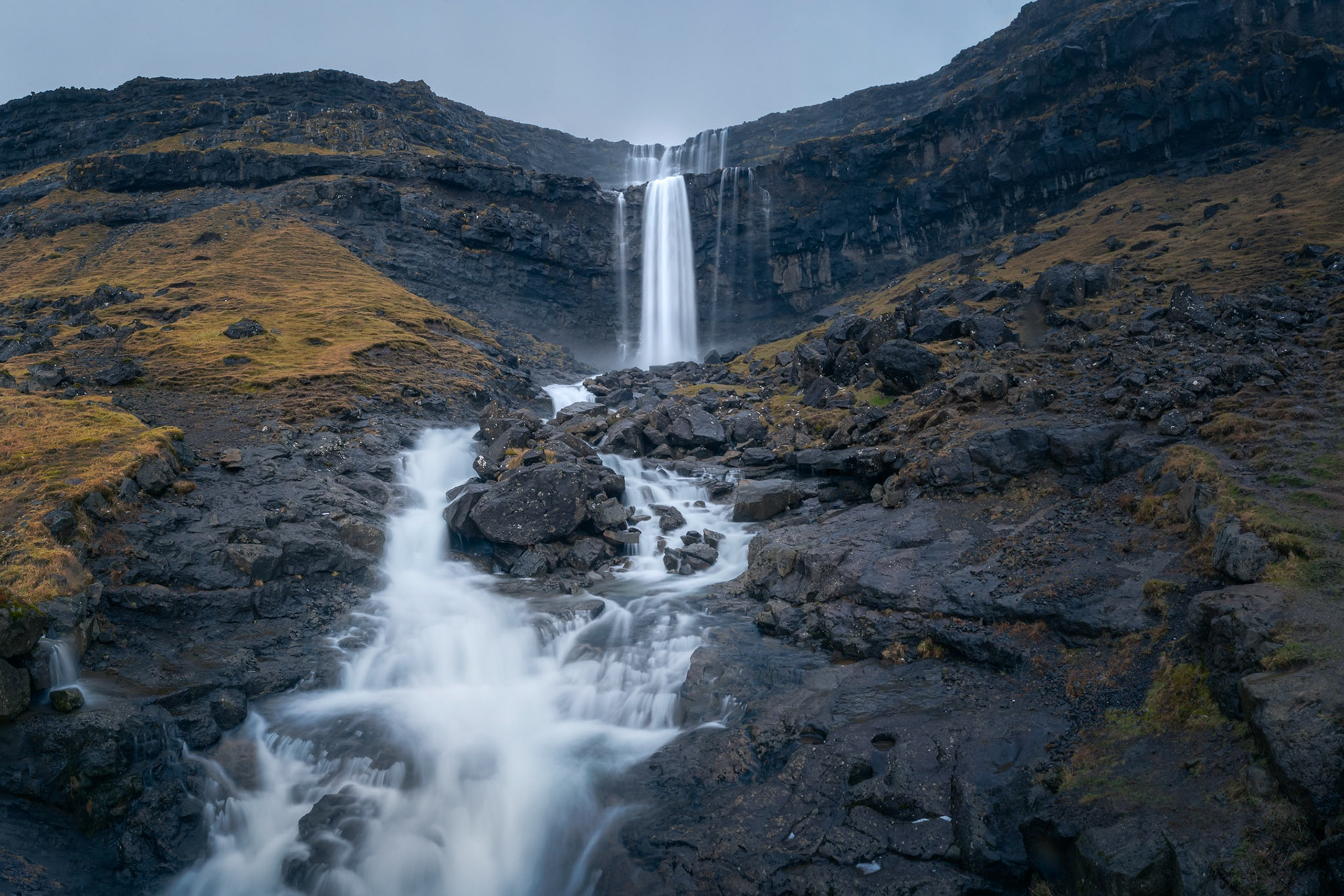 f o s s á  14641Streymoy, Faroe IslandsMarch 24, 2019Pentax K-1, HD PENTAX-D FA 24-70mm F2.8ED SDM WRISO 100 24 mm  ⅛ sec at ƒ / 18