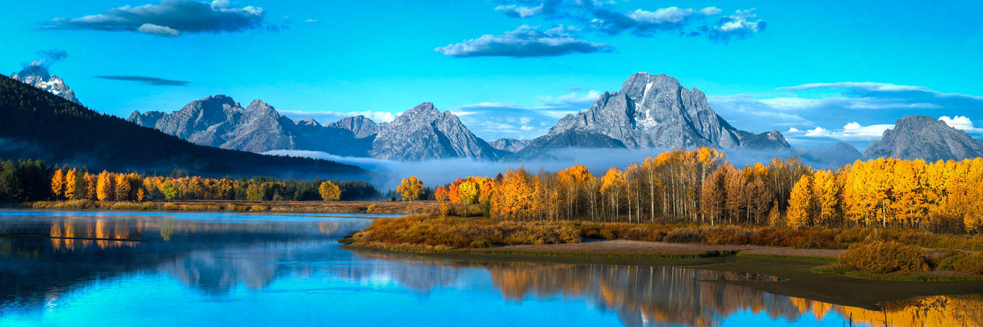 Oxbow Bend, shortly after sunrise in autumn.Grand Teton National ParkWyomingOctober 1, 2016This is an HDR panoramic image consisting of 6 frames comprised of 5 exposures each. HDR processing performed in Photomatix Pro.  Panoramic stitching performed in Photoshop. Additional processing performed in Lightroom and Photoshop.PENTAX K-1, TAMRON 28-300mm F3.5-6.3 Ultra zoom XRISO 100 85 mm  ¹⁄₂₀ sec at ƒ / 16