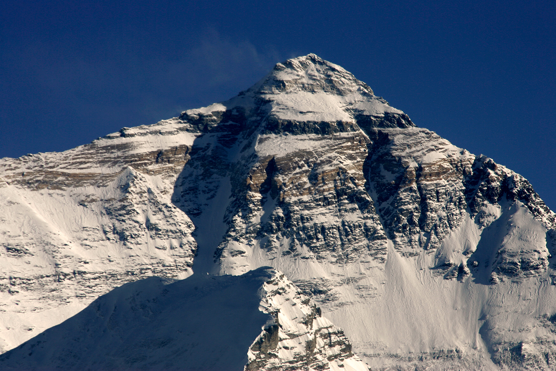 arclight-pictures.com - Kangshung Face - Everest 2006