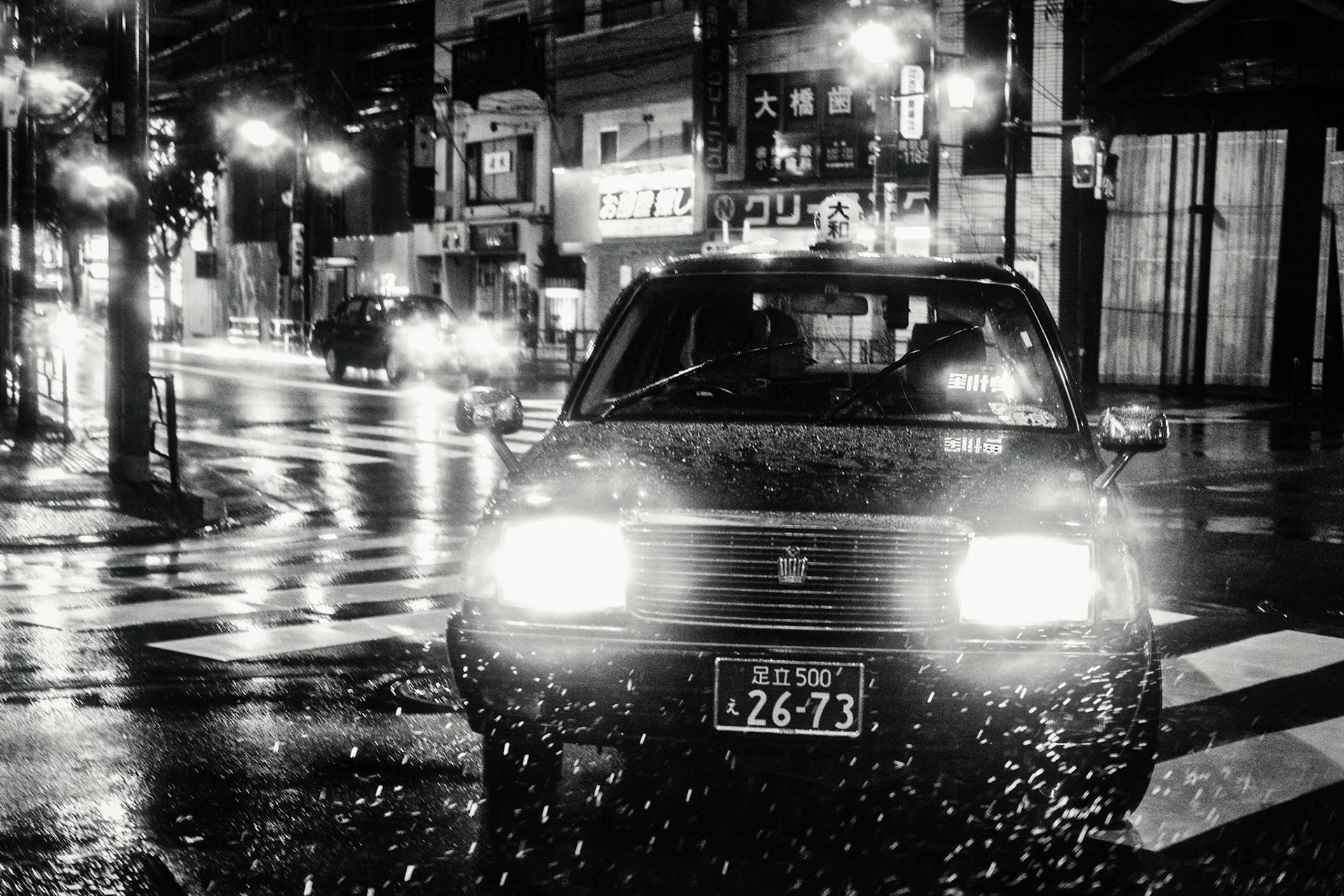 Typhoon means rain. Lots of rain. Yesterday one typhoon just touched Tokyo. Some companies ordered their workers to go home. 
But for some, typhoon meant nothing but business as usual.

Taxi roaming the streets in search of potential customers. Nothing unusual.

#Tokyo, #Japan, #taxi, #documentary, #typhoon, #japan_night_view, #night #instagram_japan, #fujifeed,  #fujixlovers #streetclassics #discovertokyo #art_of_japan_ #traveling_night #ptk_japan #tokyocameraclub #bestphoto_japan #bestjapanpics #super_asia_channel #bestphoto_japan #lovers_nippon #nightcaptures #nightphotography #japan_night_view #super_night_channel #night_club  #night_gram