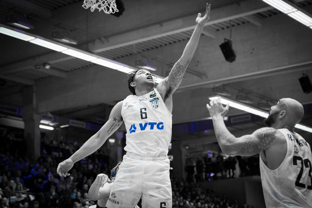 Tevonn Walker