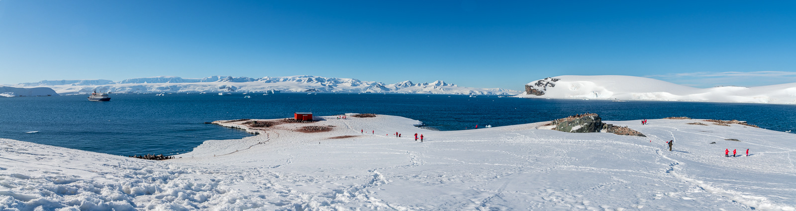 Shelter - Aitcho Islands - South Shetland Islands