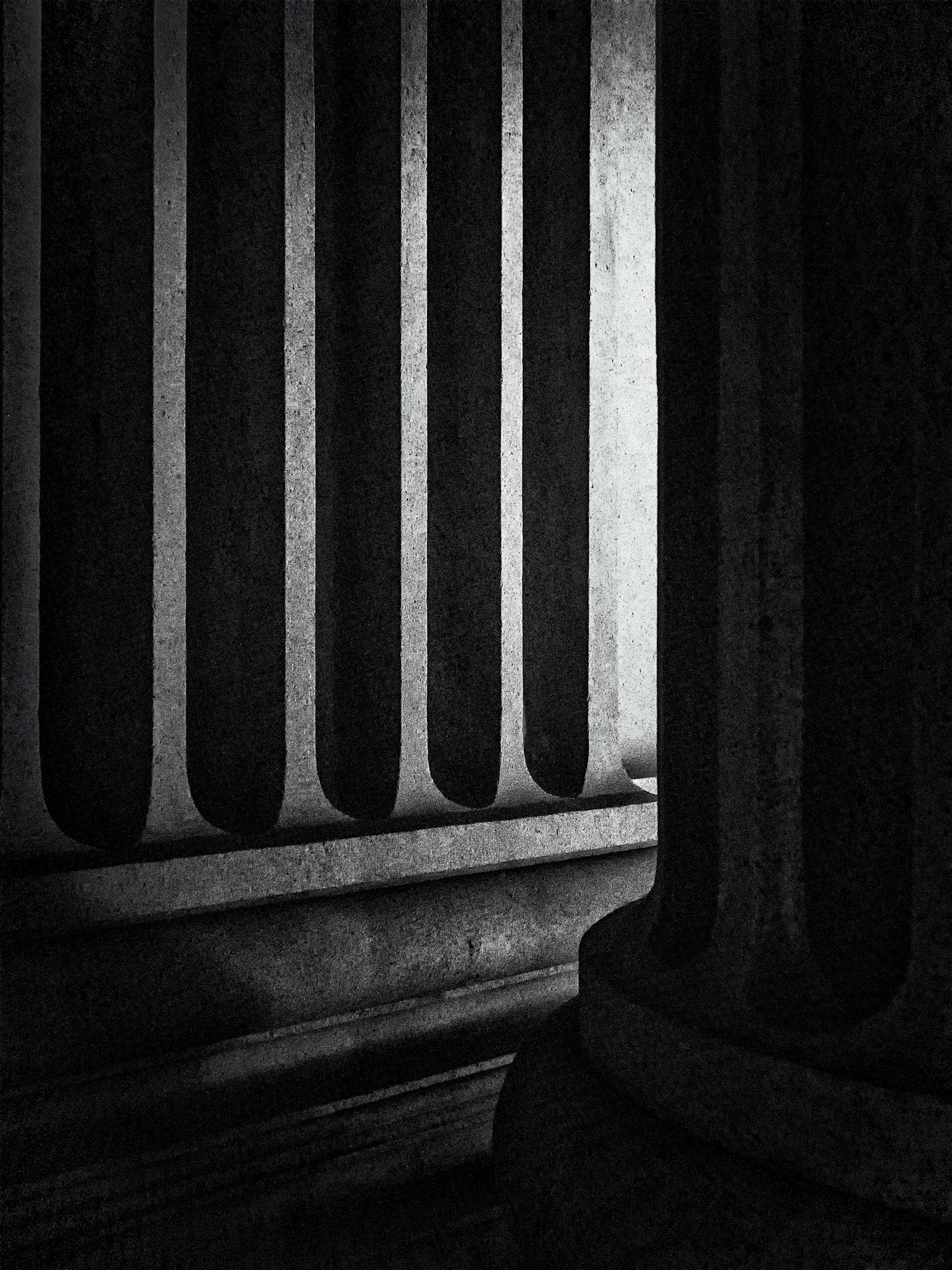 Night Columns 1 San Francisco