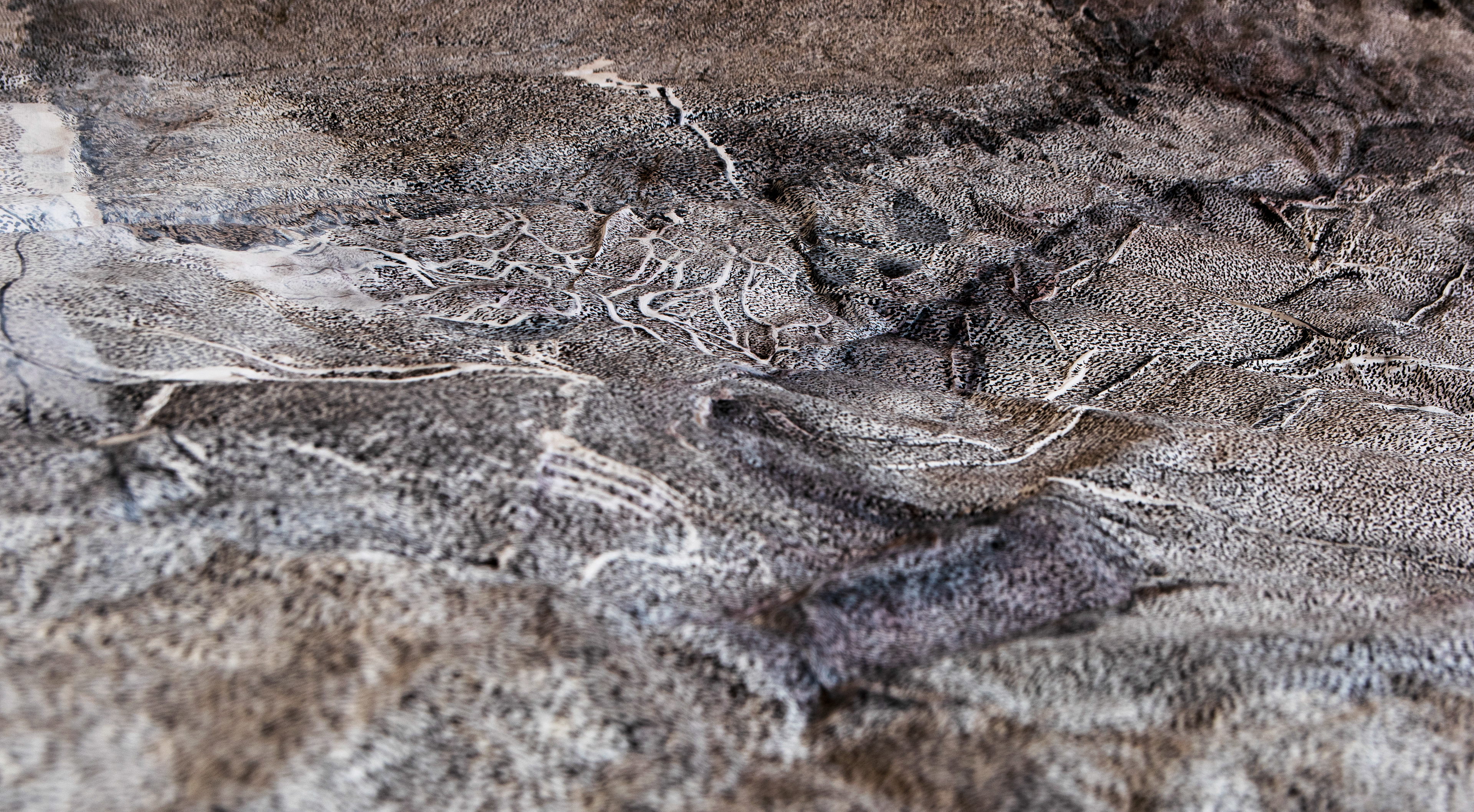 DESERT LAND 2019 /// DETAIL /// 250x380 cm /// shaped paper mixed media