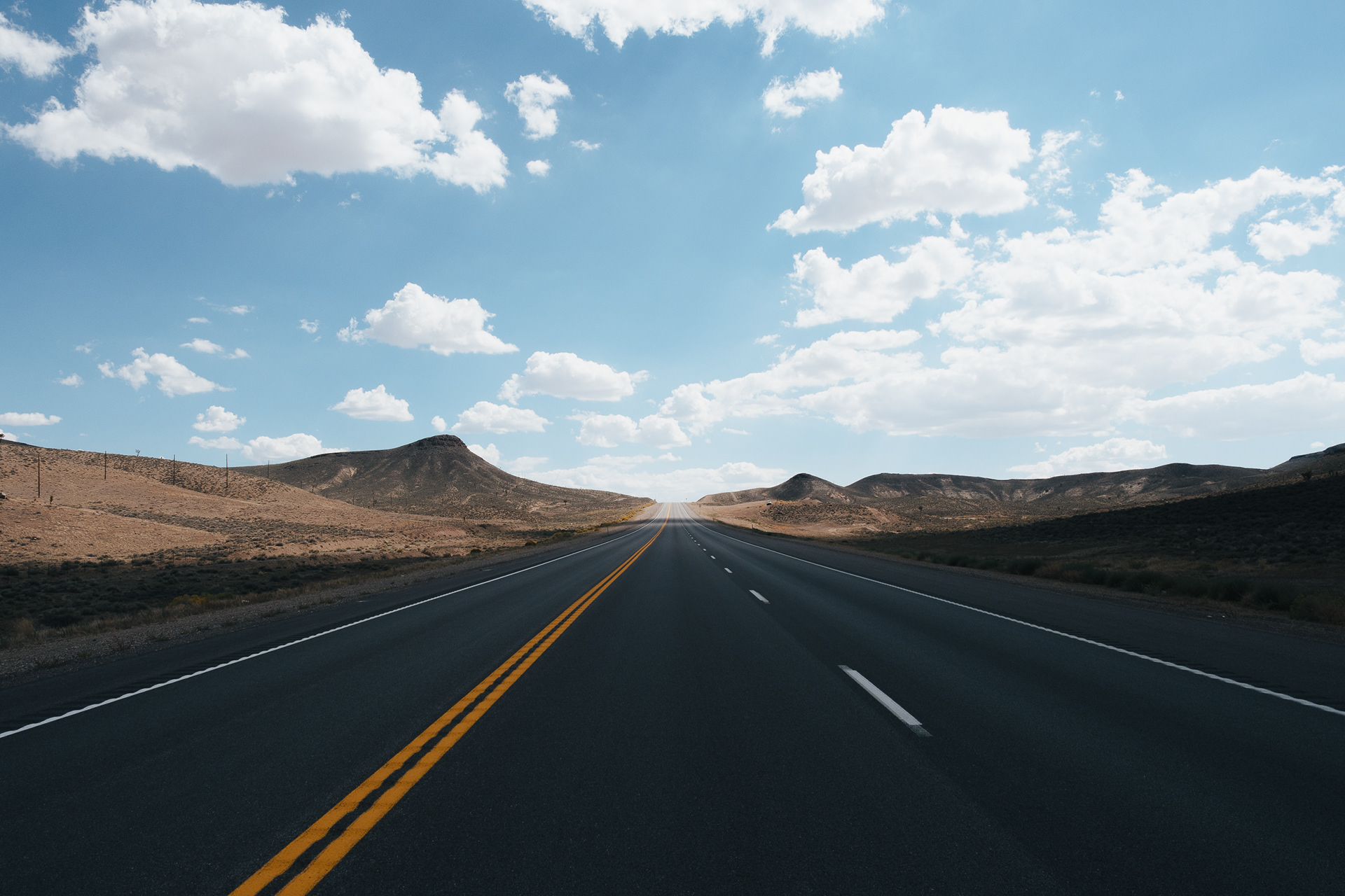 OLYMPUS x MASHABLE, NEVADA