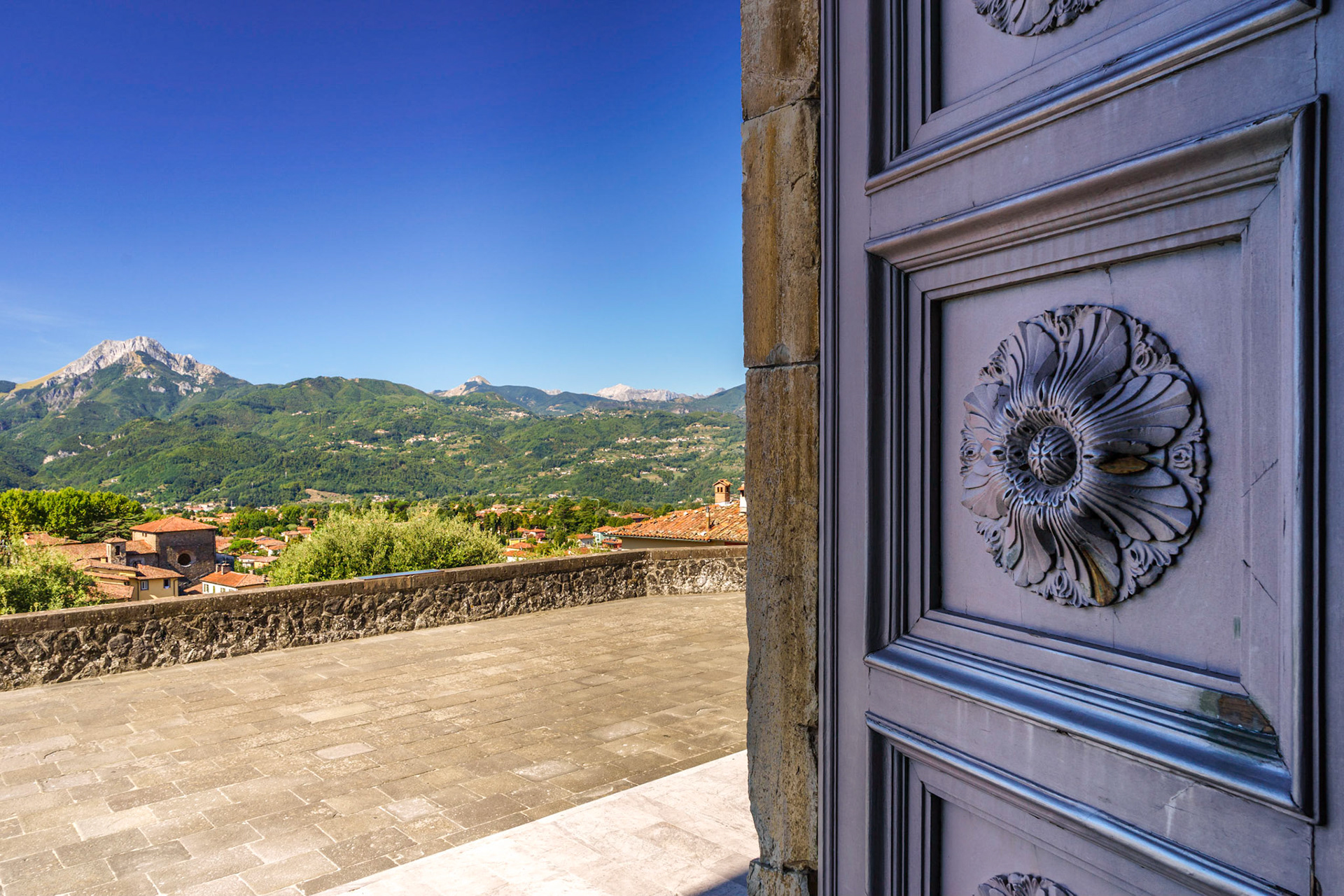 Duomo's Open Door