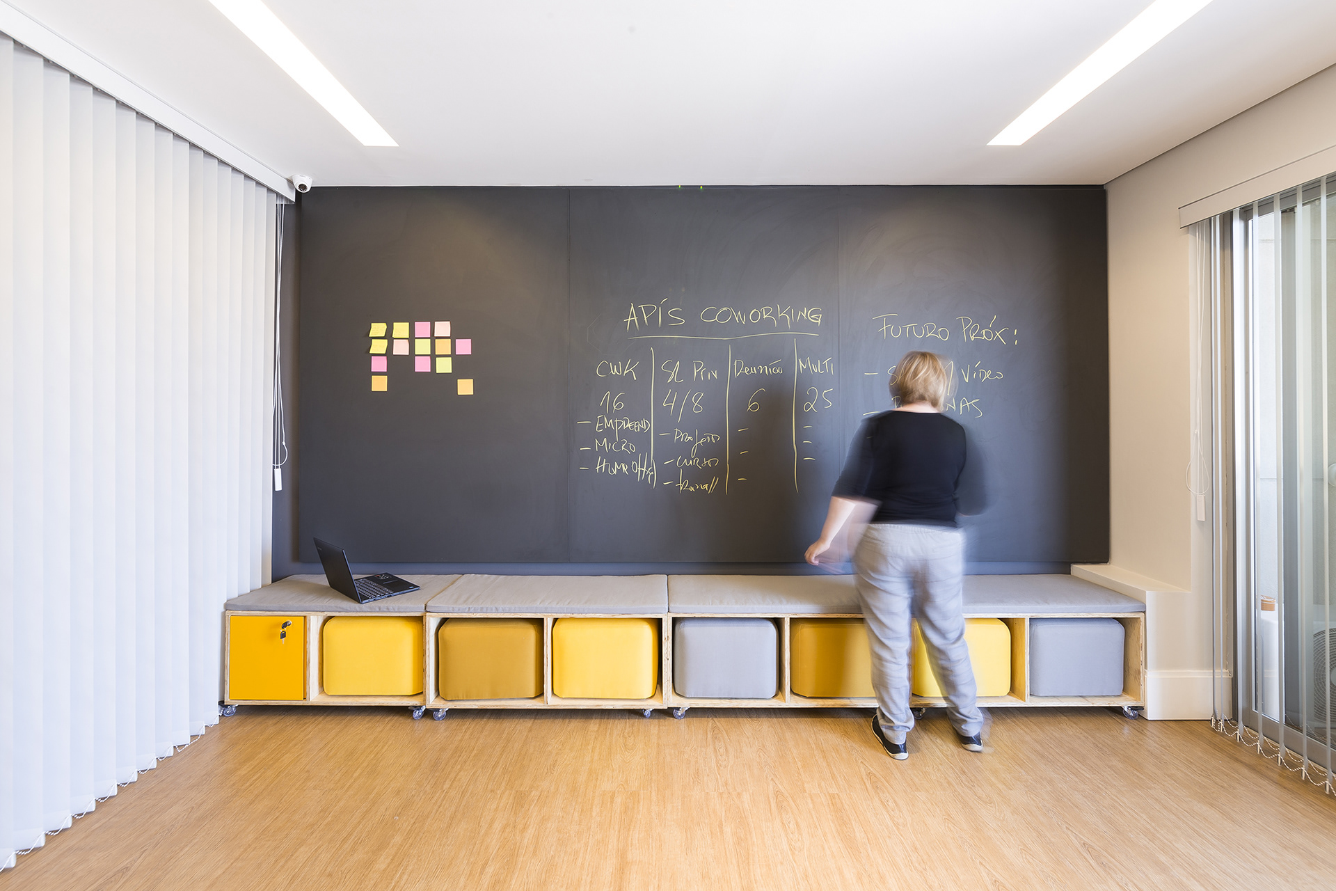 Coworking APIS | ENTRE Arquitetos