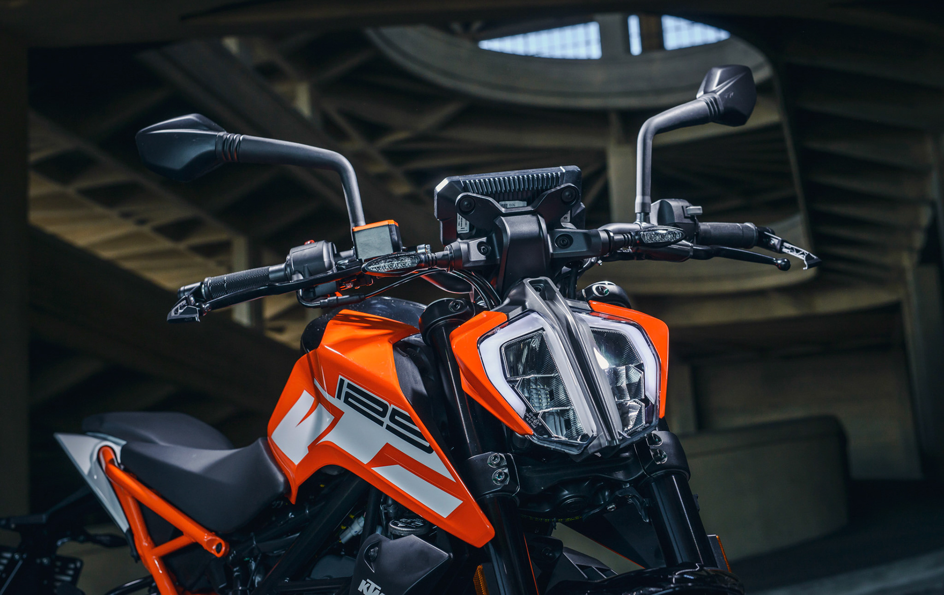 SavageDivision - KTM Duke 125 at Turin / Photo SavageDivision - KTM Duke 125 at Turin / Photo