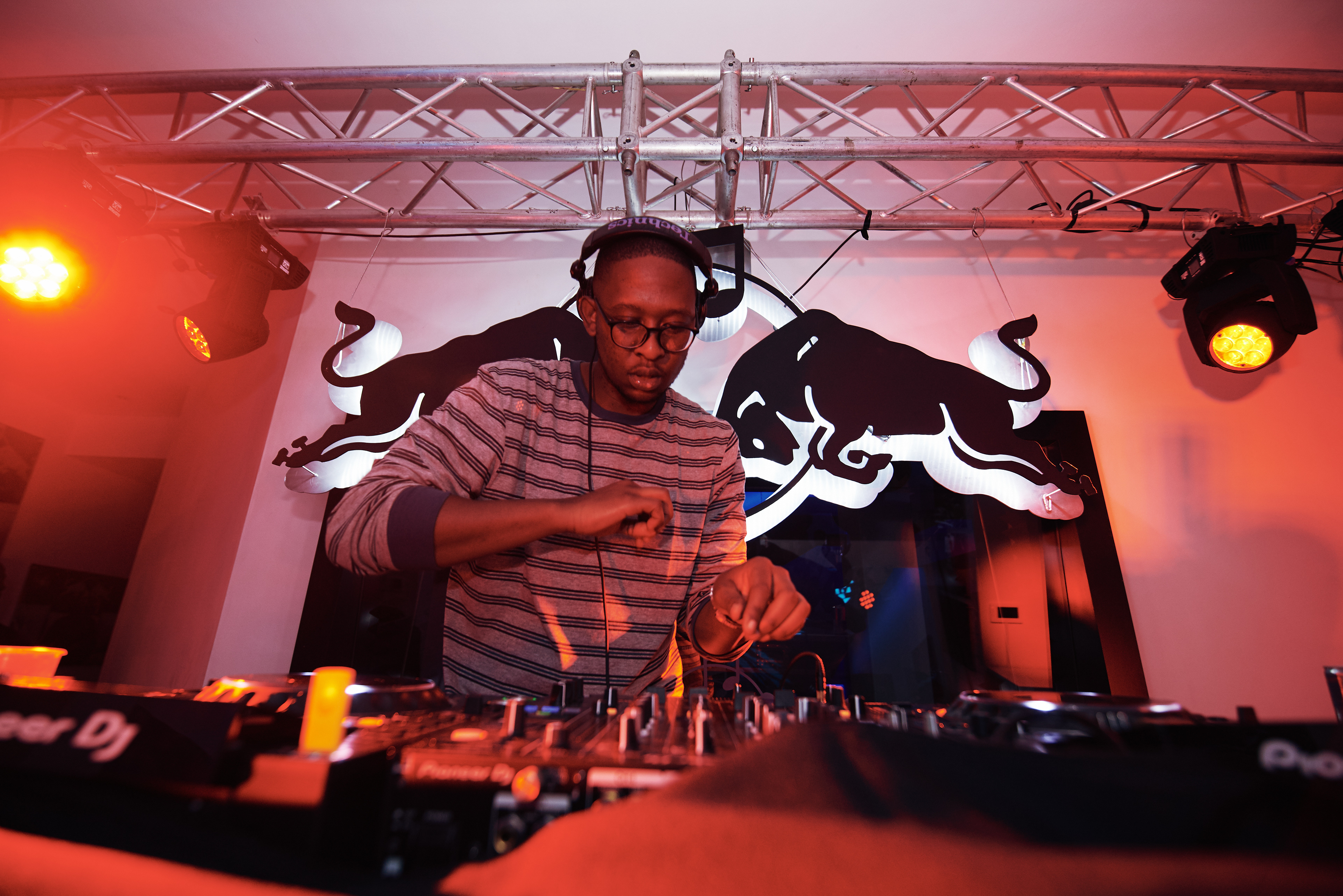 Ashiq Johnson Photographer Retoucher Red Bull Music Studios Live Cape Town