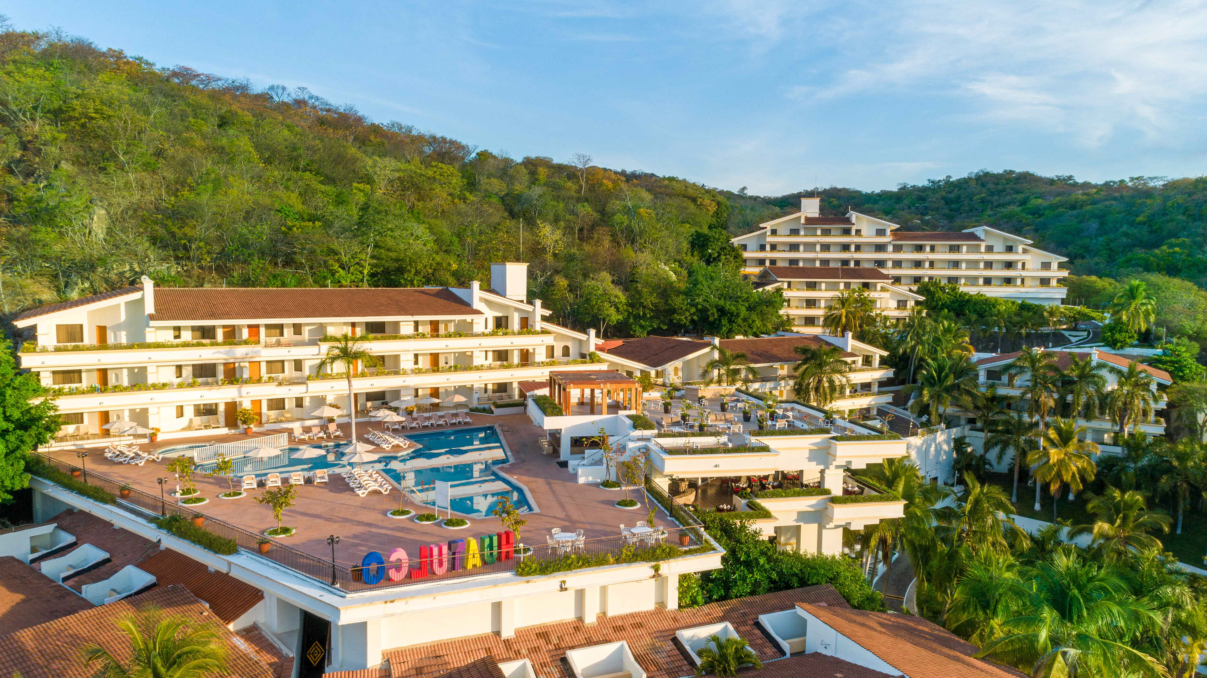 Huatulco Oaxaca Hotels; Alberto Moreno Photography - Park Royal Huatulco Beach Resort
