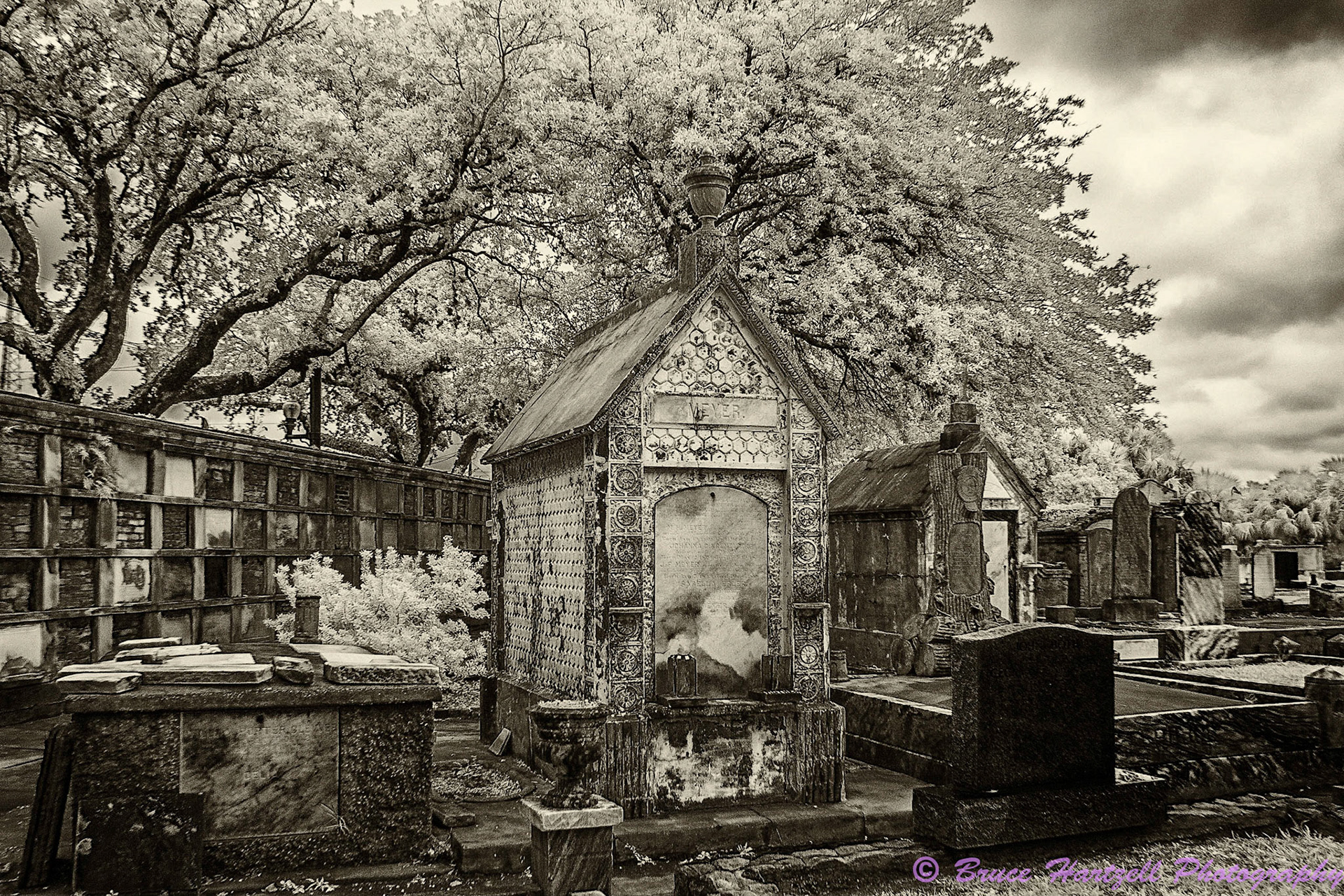 Oddfellows Cemetery, New Orleans, Louisiana. Infrared. PS, LR, Silver Effects Pro adjustments. See and share more like this at:  http://aayyeeee.myportfolio.com
