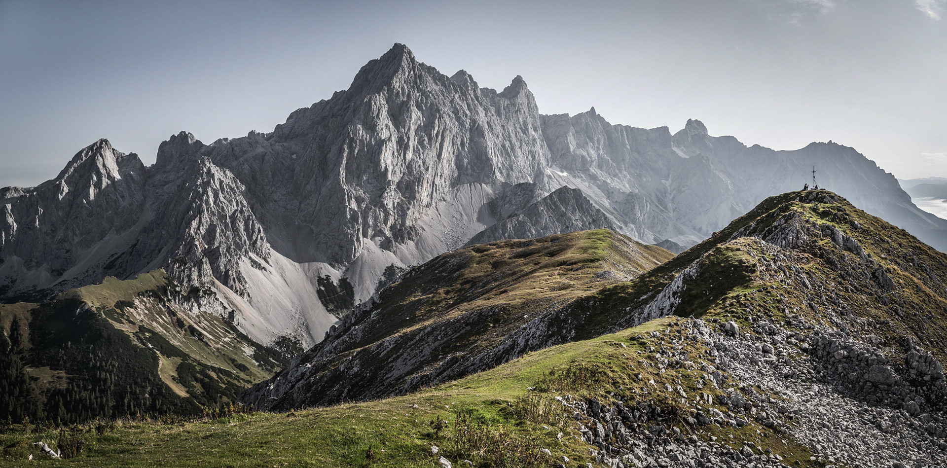 Ausblock vom Rötelstein (Salzburg) auf das Dachsteinmassiv