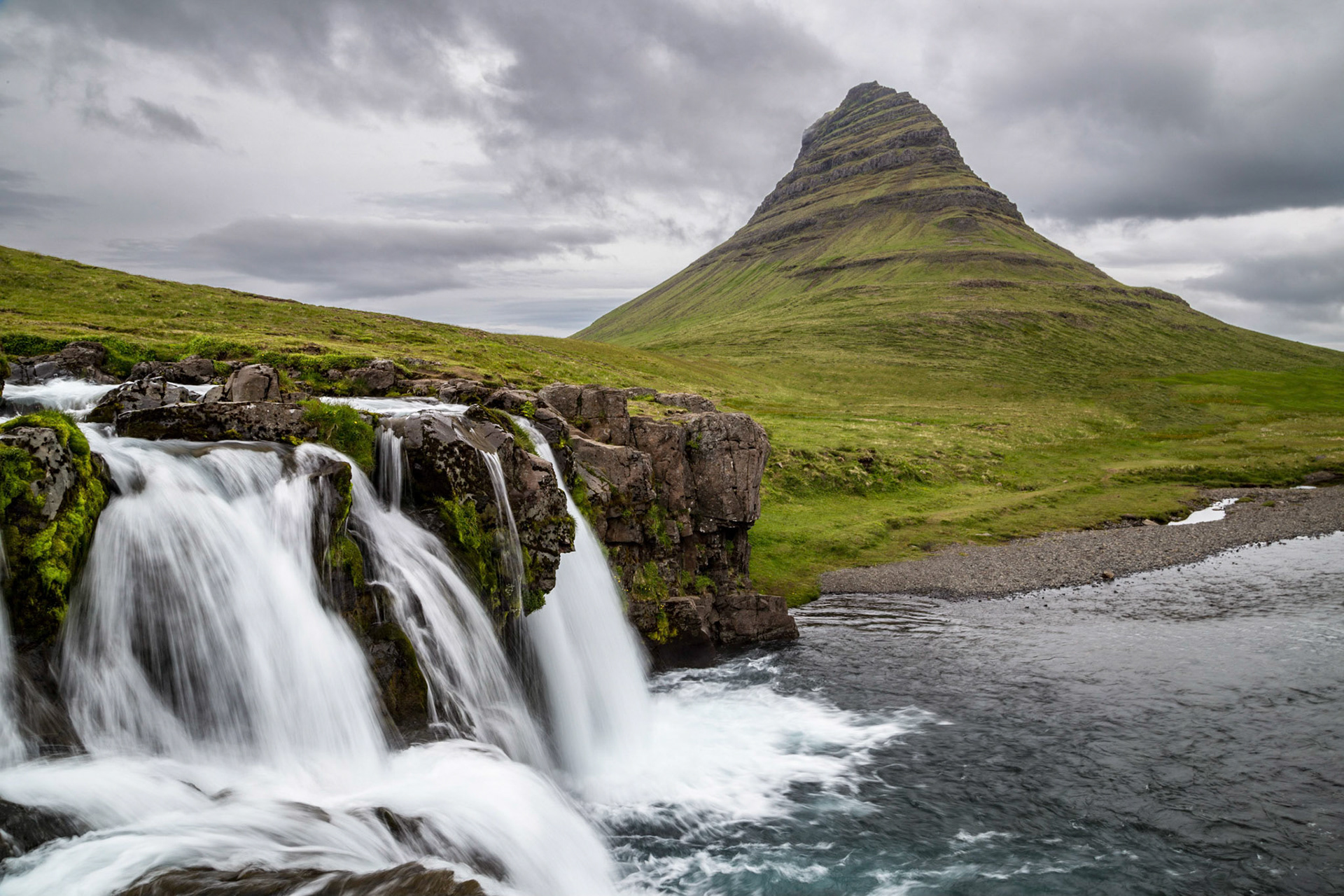 Kirkjufellsfoss / Island