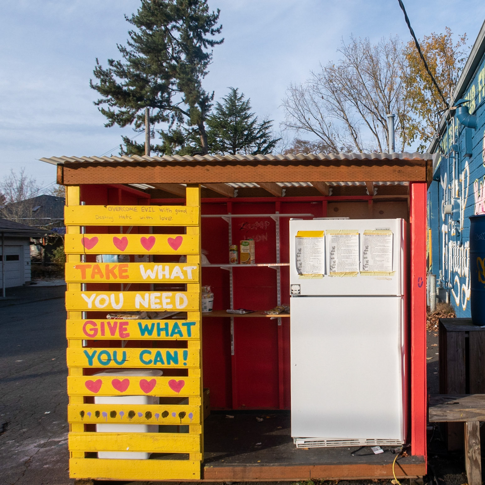 Ref: https://www.southeastexaminer.com/2020/10/portland-free-fridge/