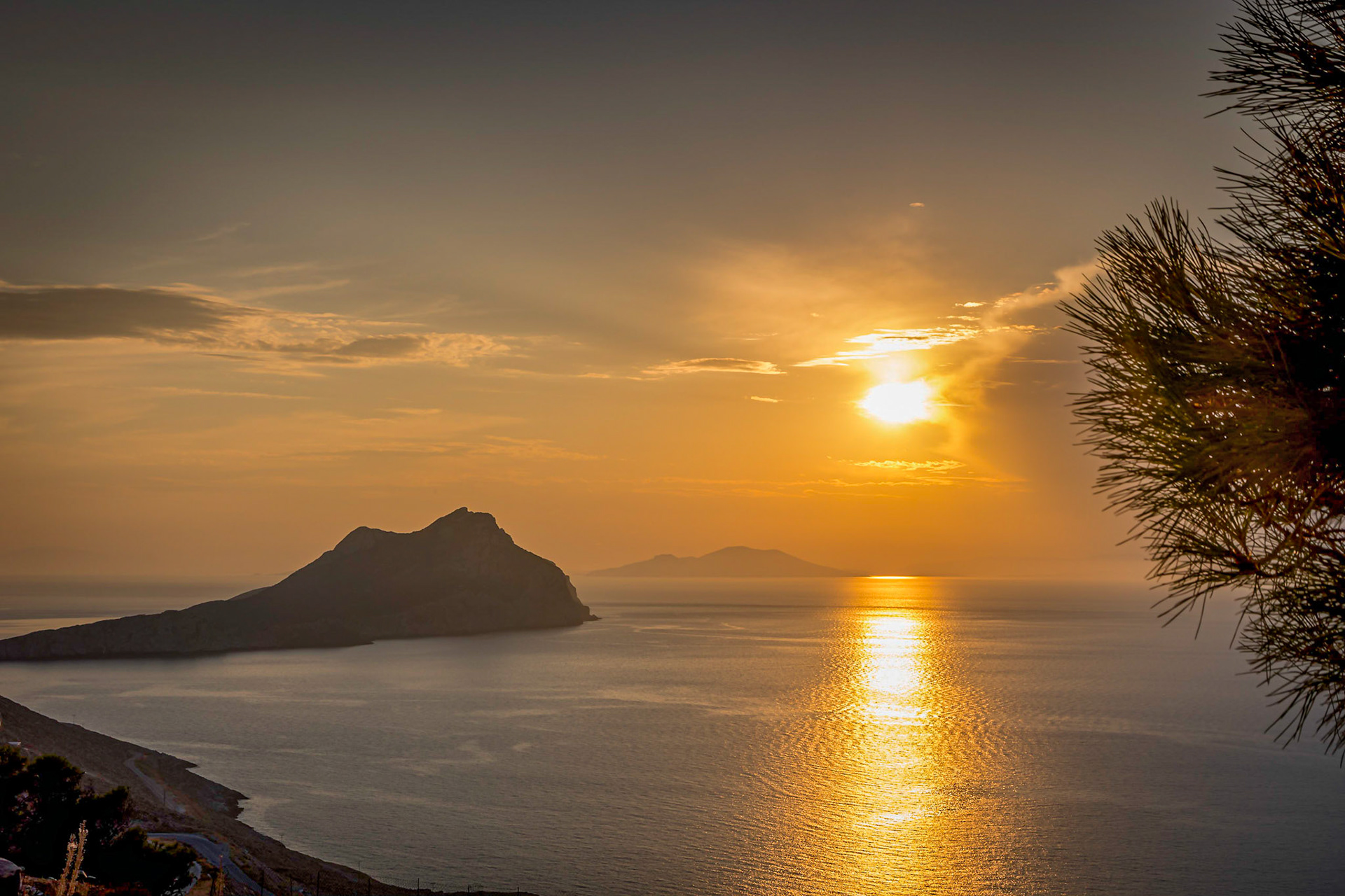Amorgos _ Coucher du soleil depuis Potamos