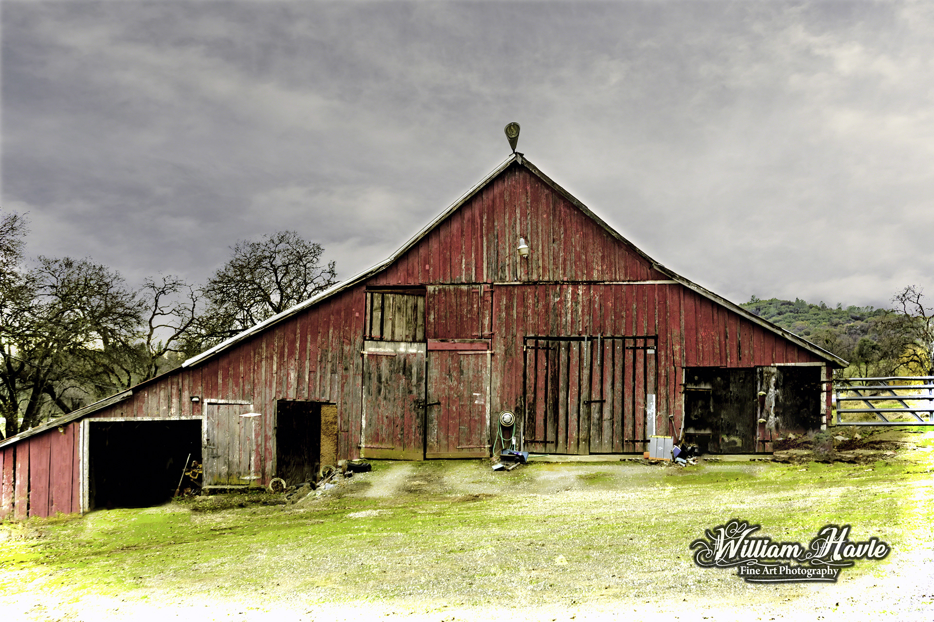Old Country Barn