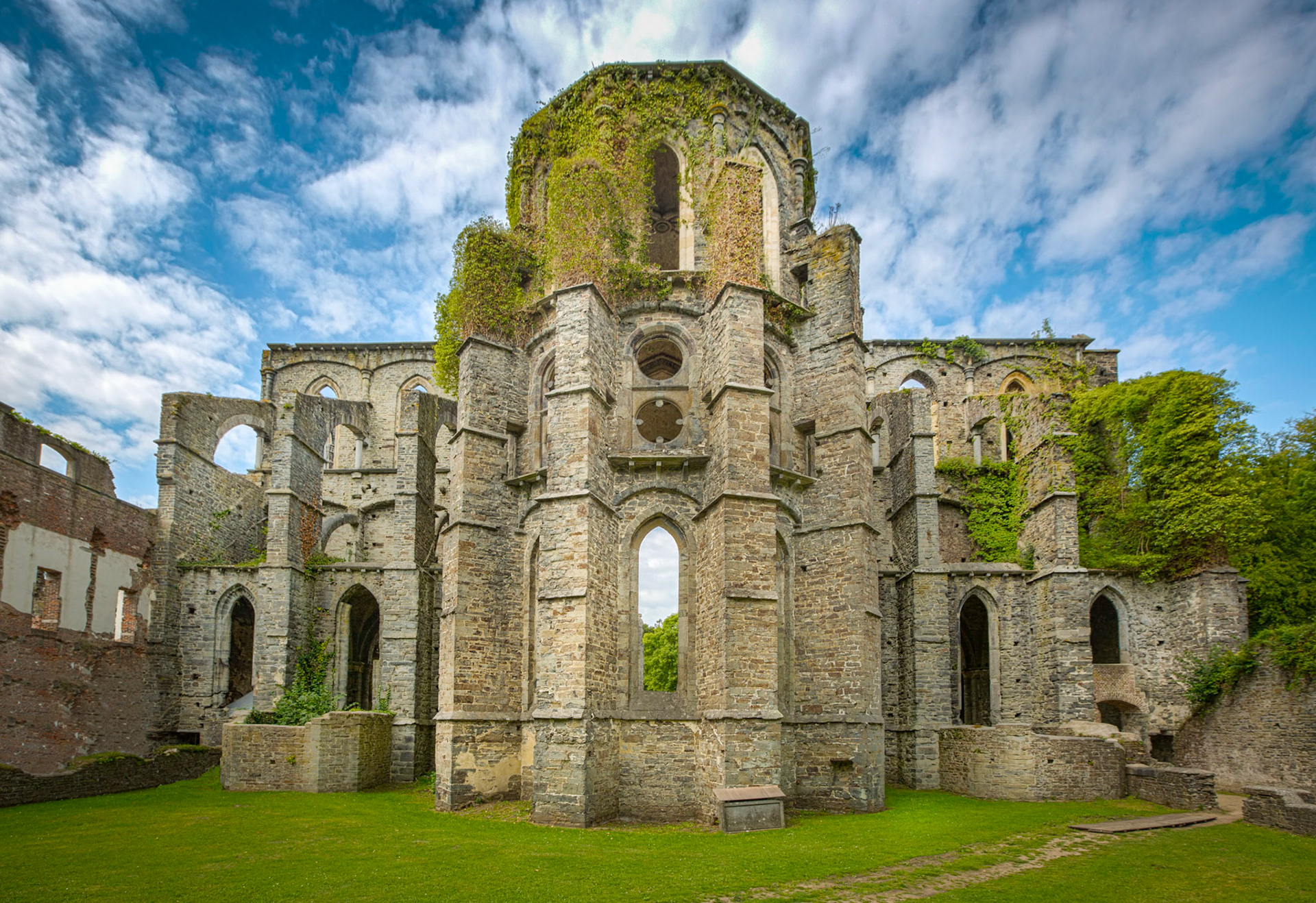 Villers la Ville ruin of the monastery