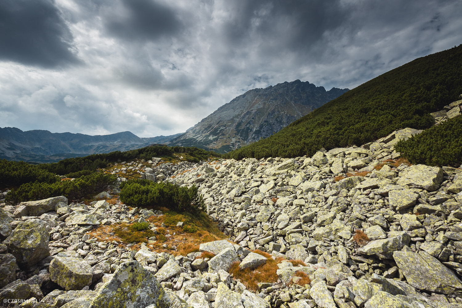 Dolina Pięciu Stawów. Tatry Polskie. Fotografia CZASAMI.pl
