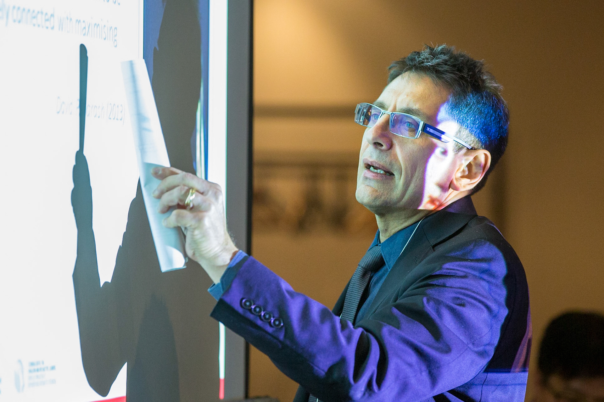 Professor Ollivier Dyens talks about technology and beauty, as Girl With a Pearl Earring makes a cameo.	May 2016.