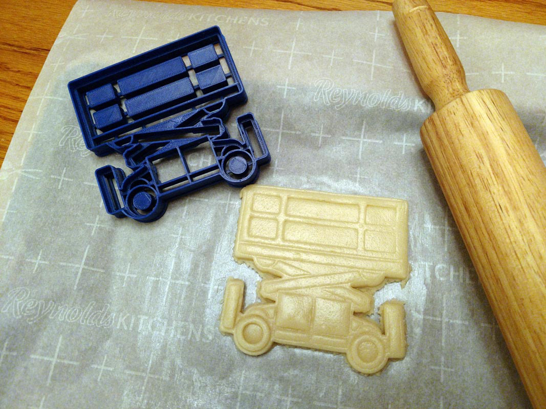 Worlds First 3D Modeled and Printed Scissor Lift Cookie Cutter