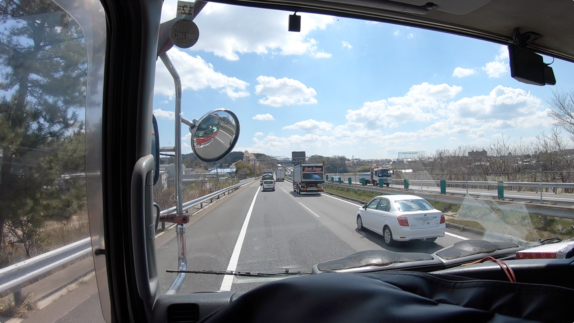 Coconos Works ヒッチハイクの旅 福岡発東京行き 2日目 Coconos Works ヒッチハイクの旅 福岡発東京行き 2日目