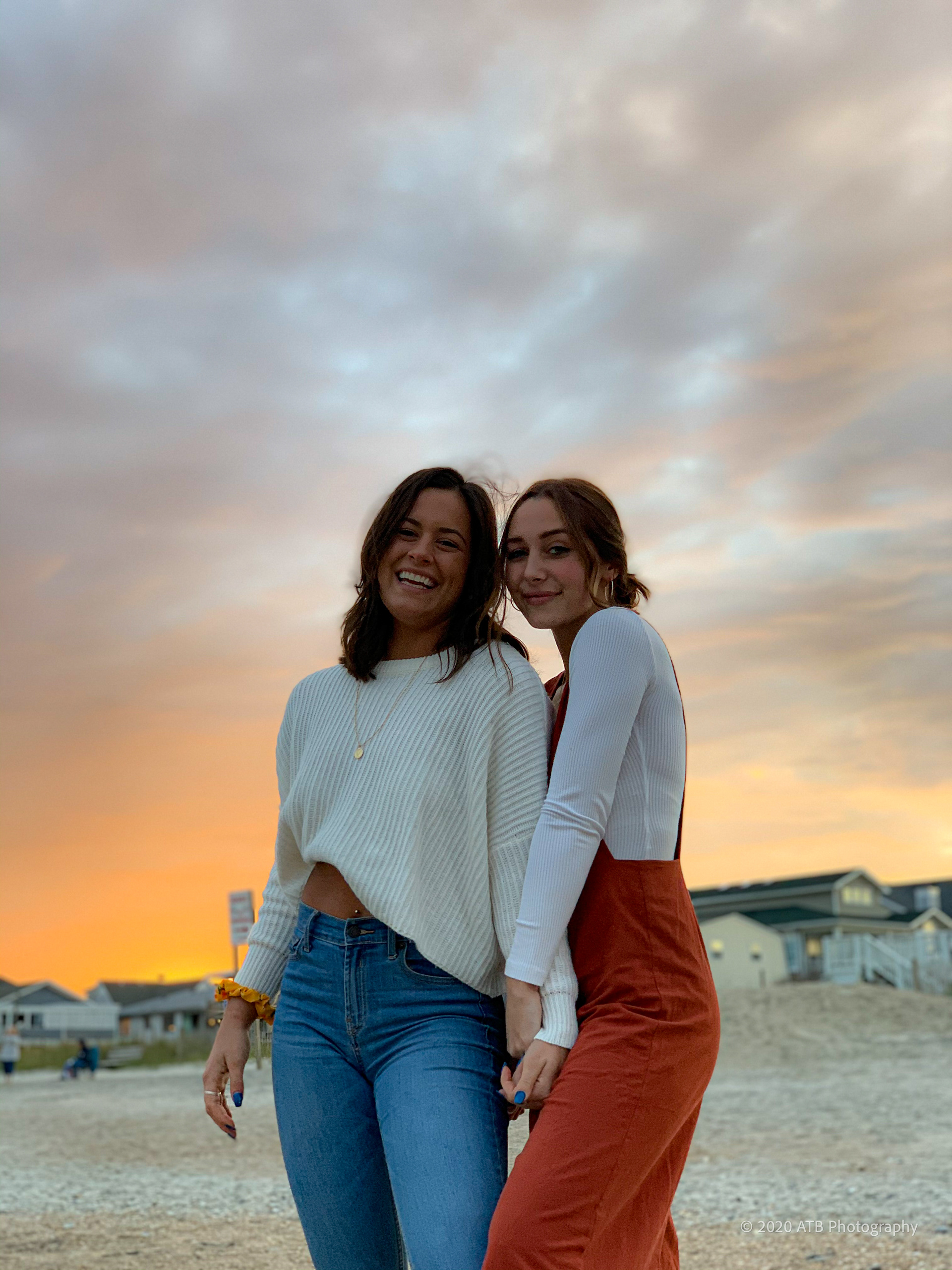 Models: Emily Perley and Ashlee Wilson