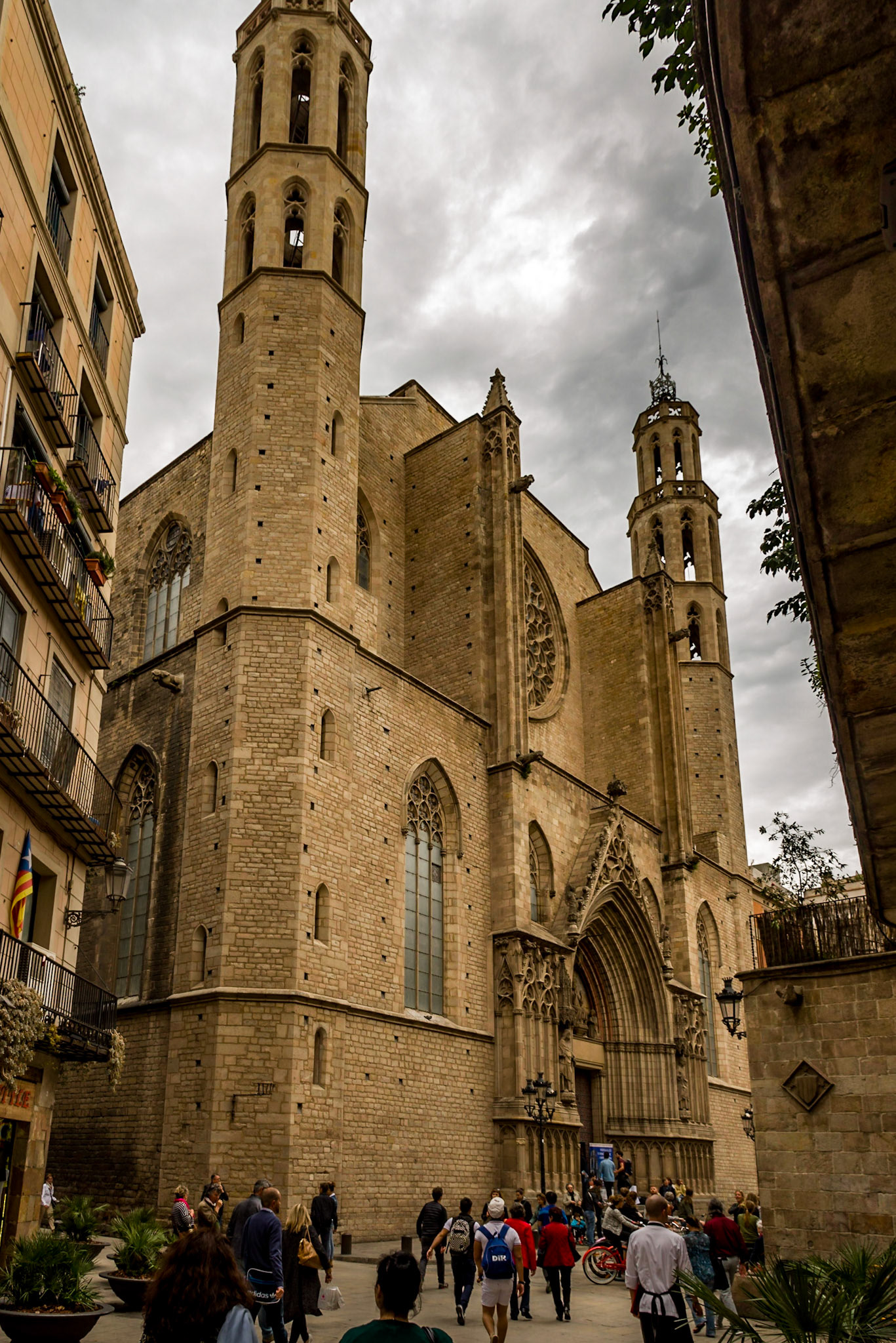 Even the "ordinary" churches are stunning architecturally in Barcelona