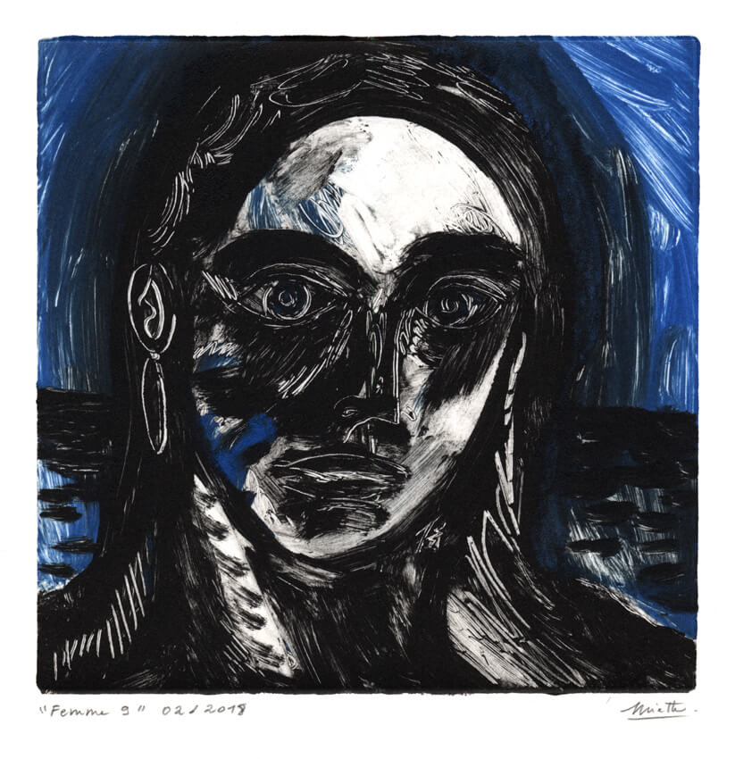 Femme 9
