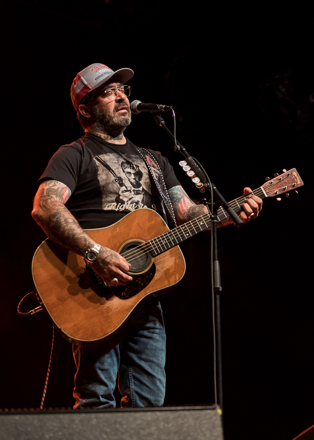Aaron Lewis
