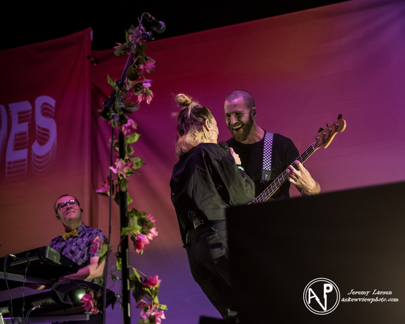 MisterWives