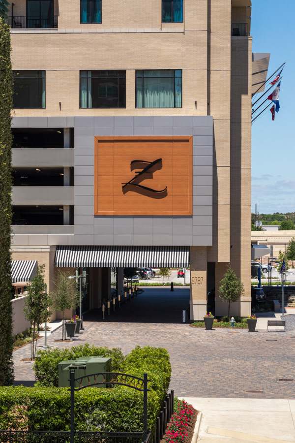zaza hotel memorial