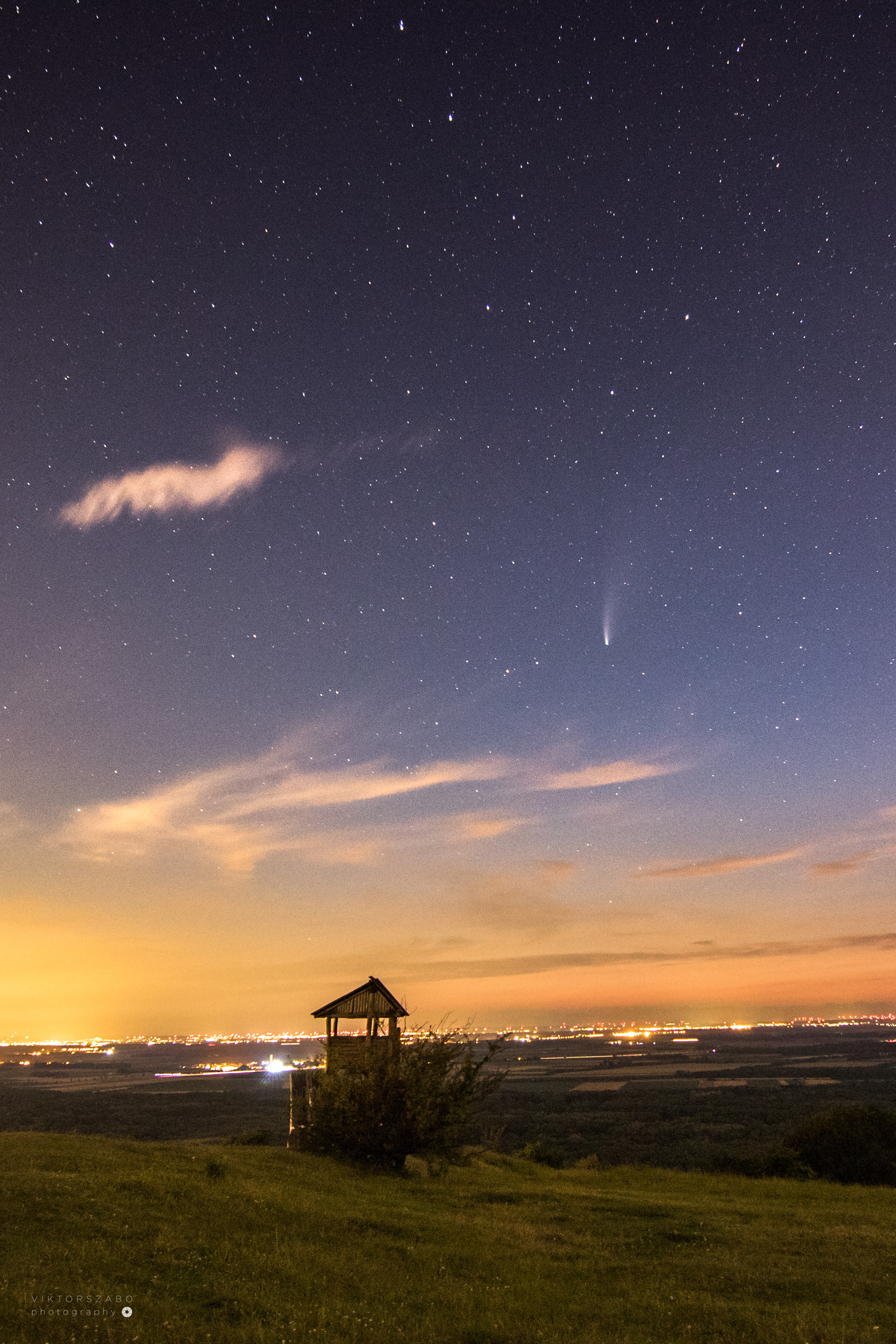 NEOWISE COMET, HAINBURG AN DER DONAU, AUSTRIA