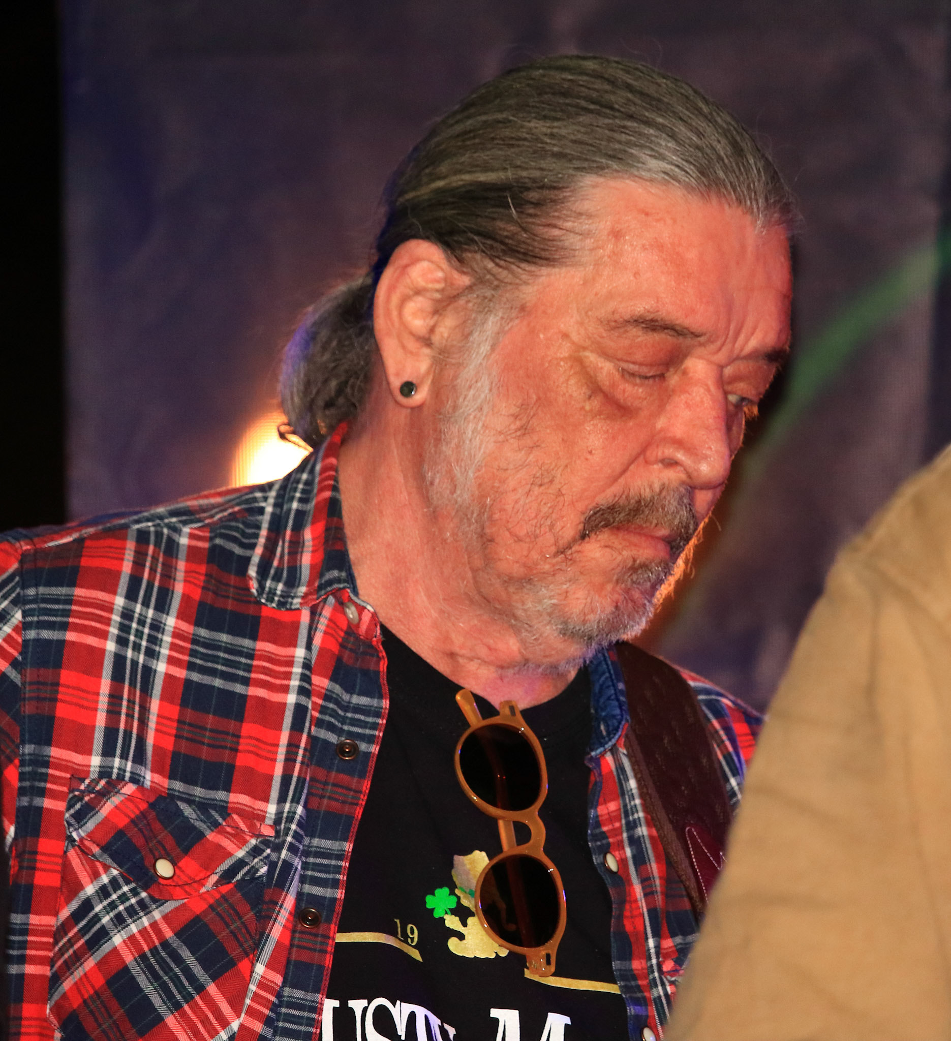 Pics by Danny Weinstein