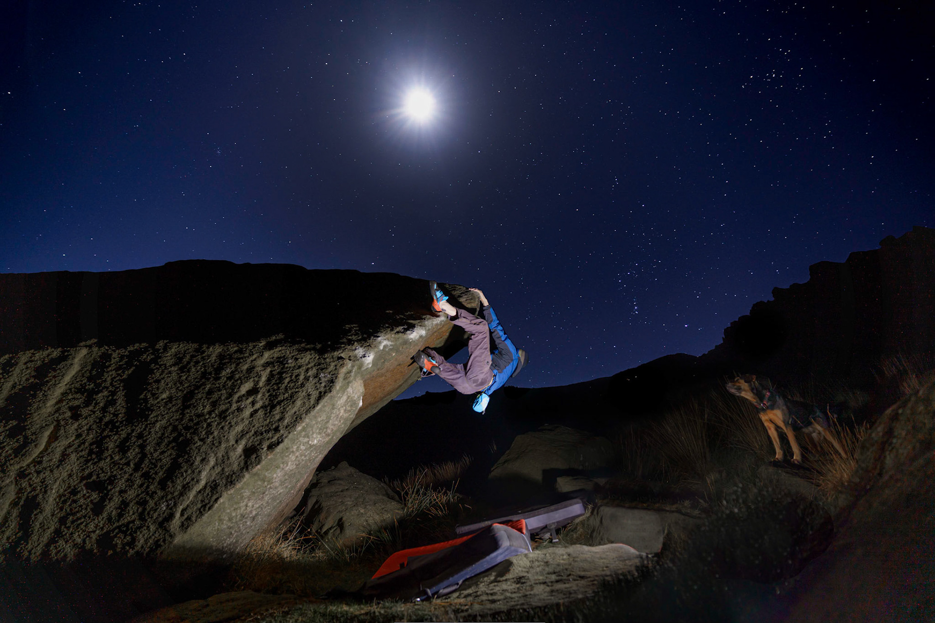 Coarse Traverse by Moonlight