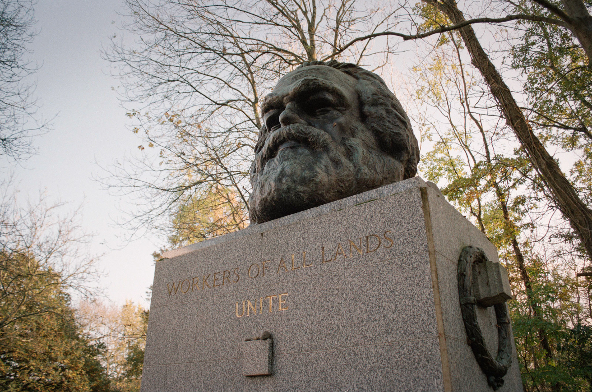 Tomb of Karl Marx, Highgate Cemetery