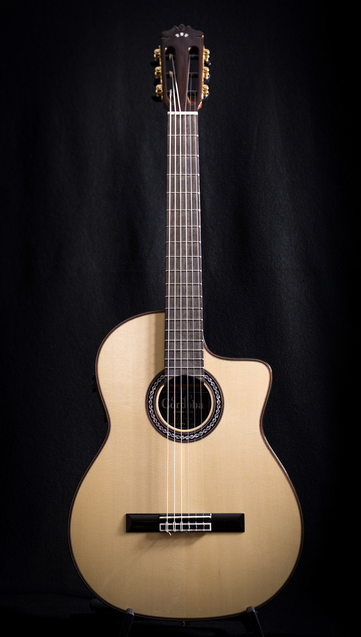 Córdoba Luthier GK Pro Negra
