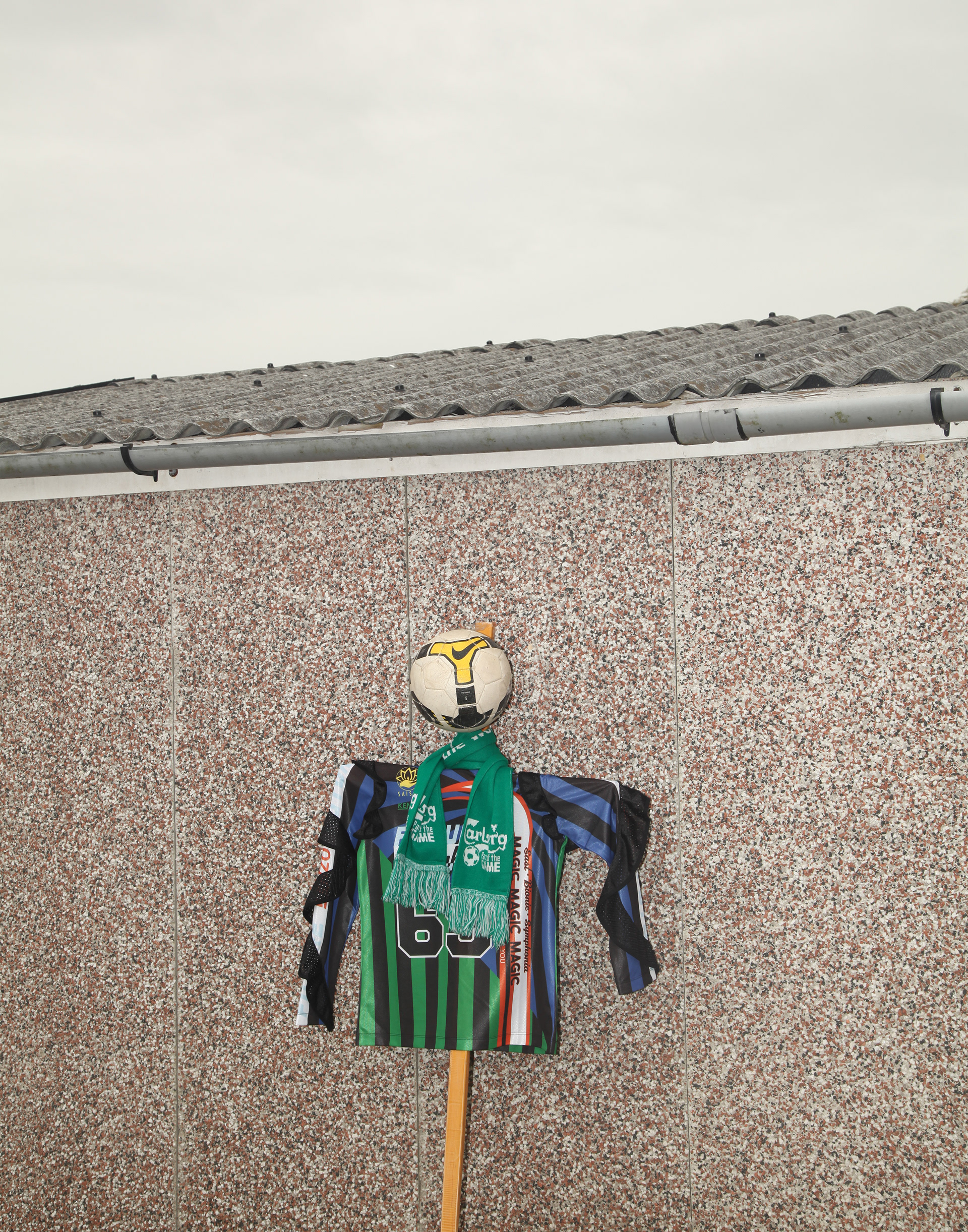 IS THAT A STICKMAN? (2018) PHOTOGRAPHY AND STYLING: LAUREN CORLESS