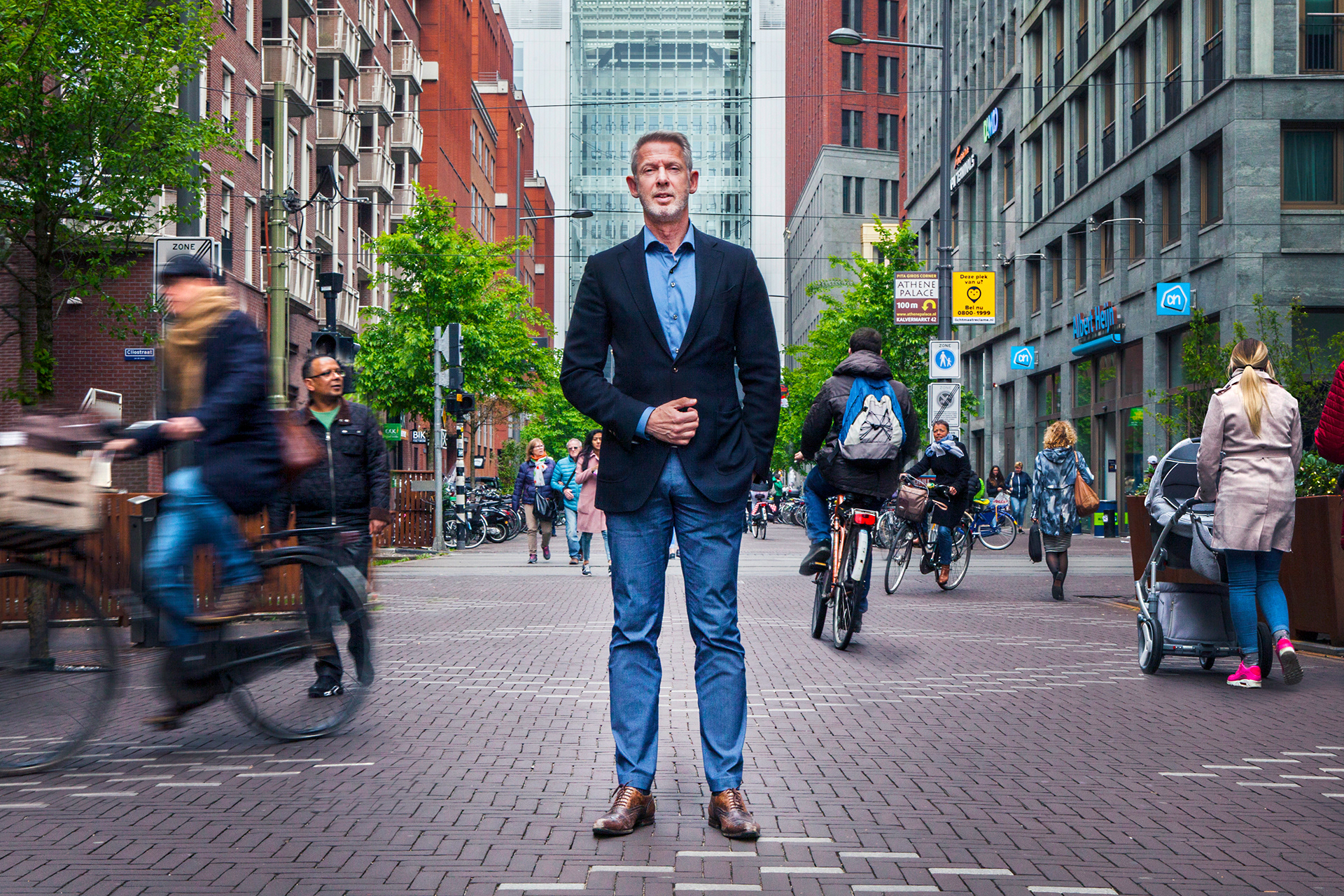 Onno Hoes (copyright: Femke van den Heuvel Fotografie)