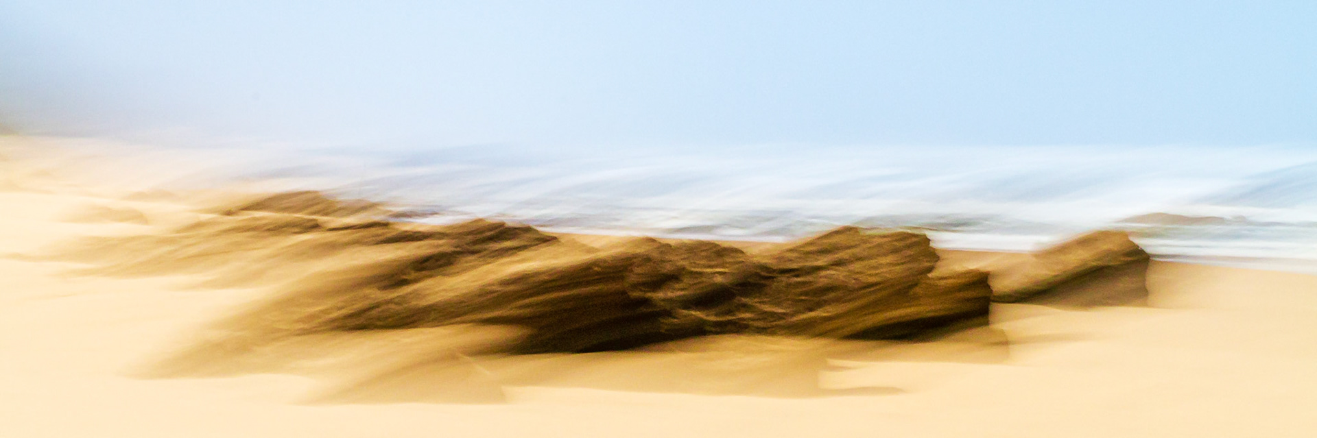 Rocky shores and being the only human in sight - Platbank, Sedgefield