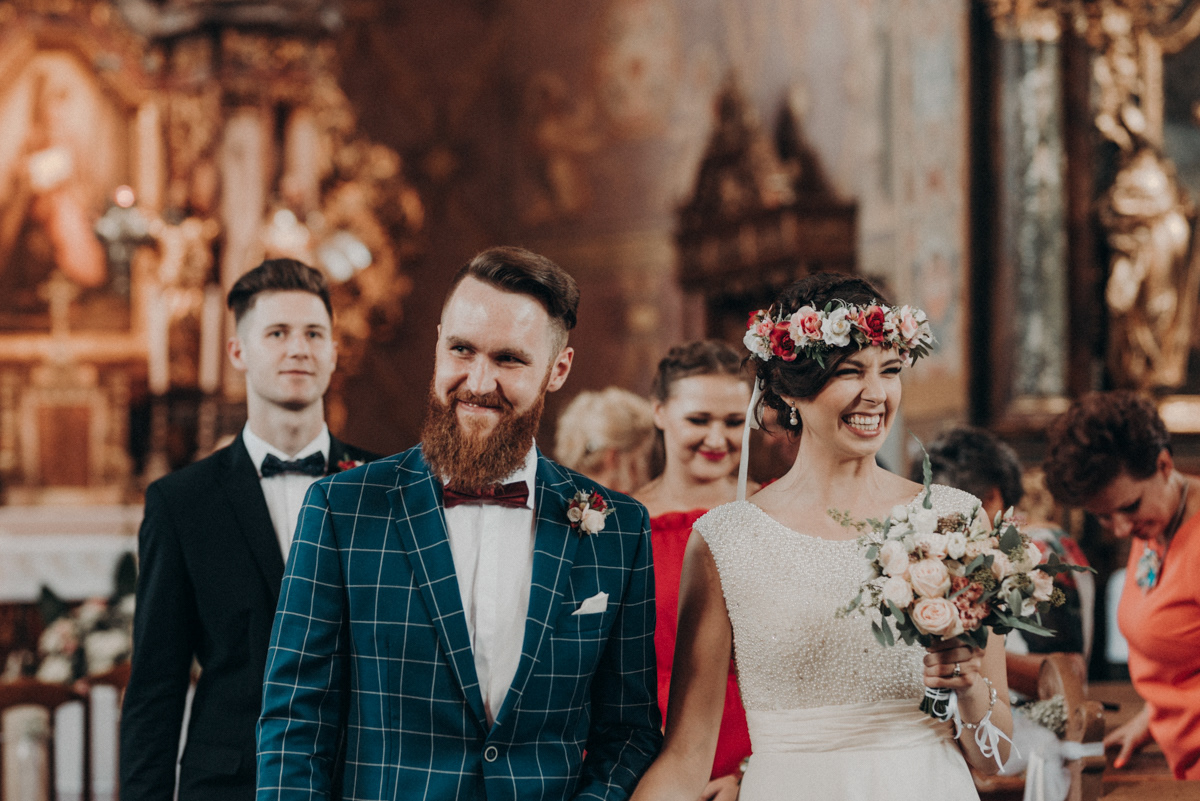 Reportaż ślubny Olsztyn. Osada Dębowo. Fotografia ślubna Olsztyn. Slow wedding. Slow wedding mazury.