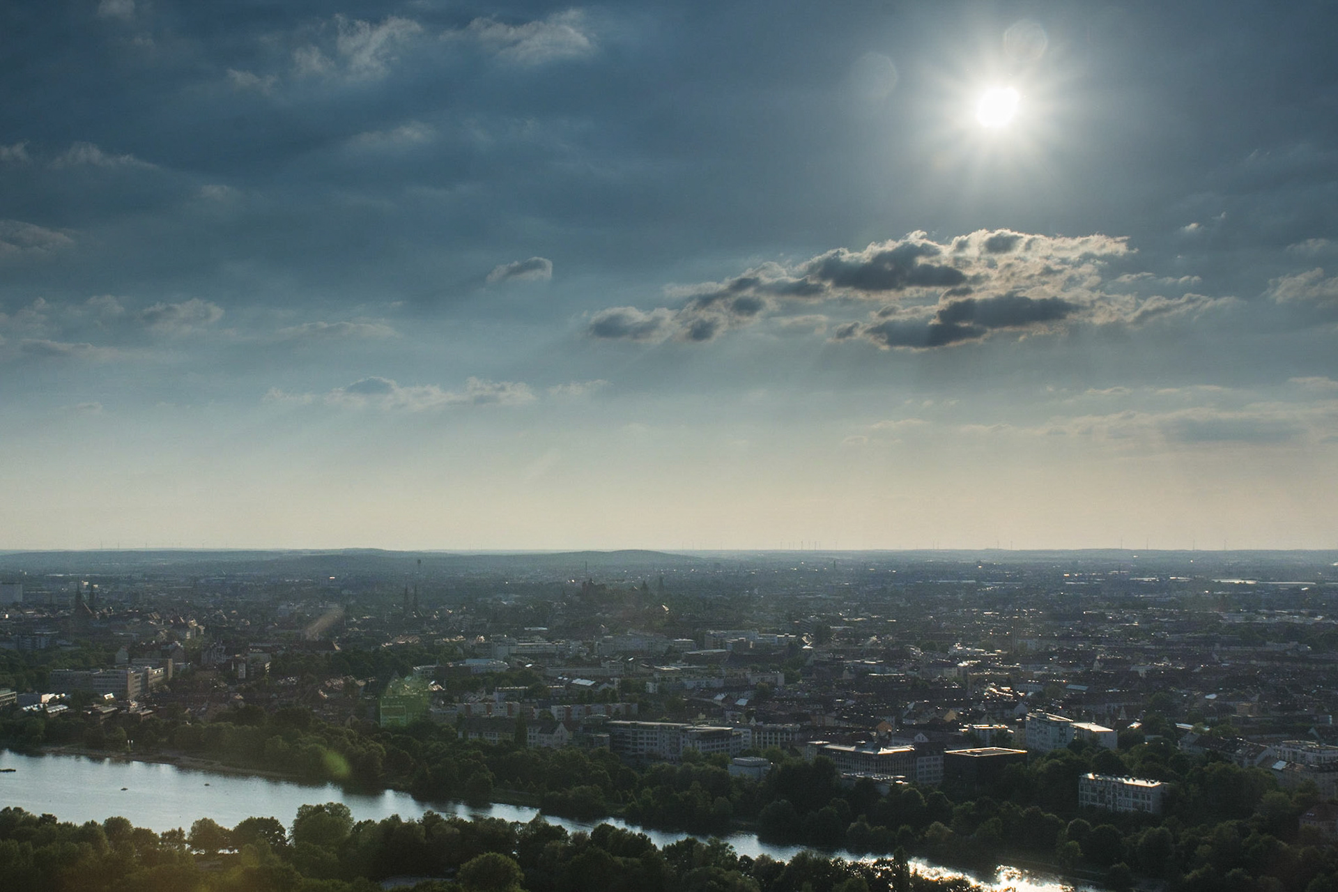 Oh du wunderschönes #Nürnberg! Eine Hammer #Aussicht über meine #Stadt. Und jeden Tag bekommt man nun wahrlich nicht die Gelegenheit auf den #BusinessTower zu kommen.