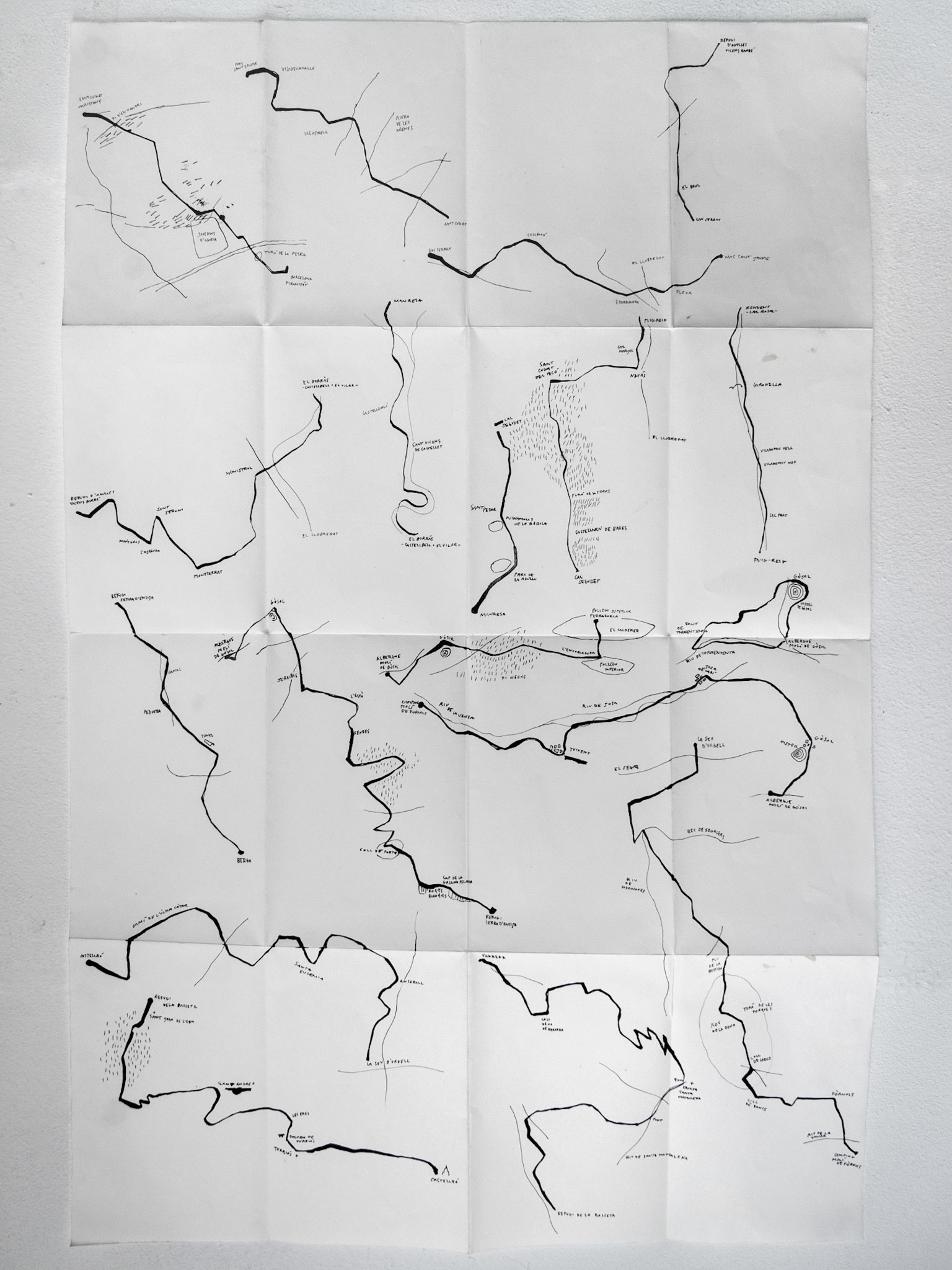 Routes I, 2018, mixed media on paper, 200x150 cm